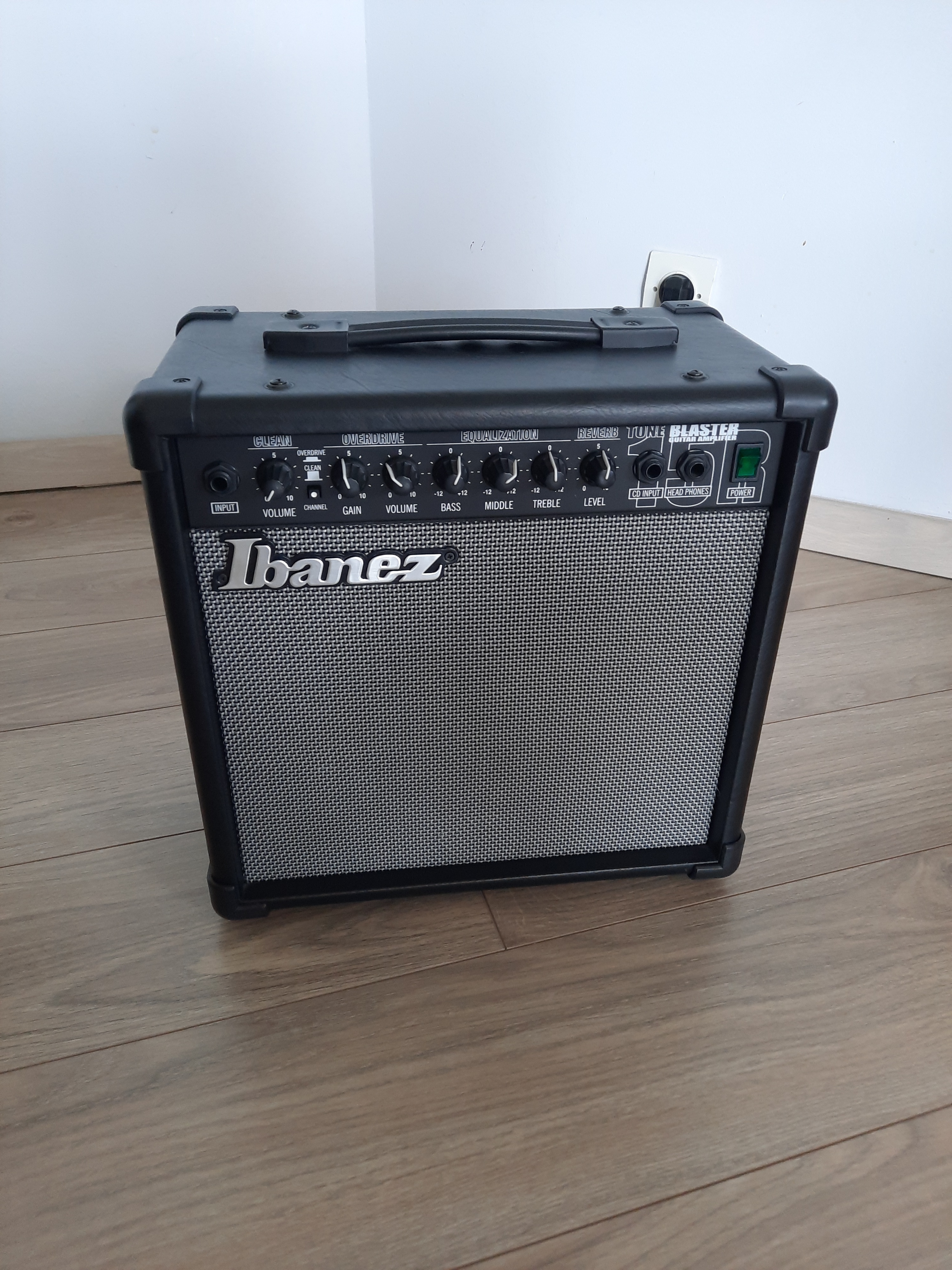Ampli guitare électrique Ibanez TB15R