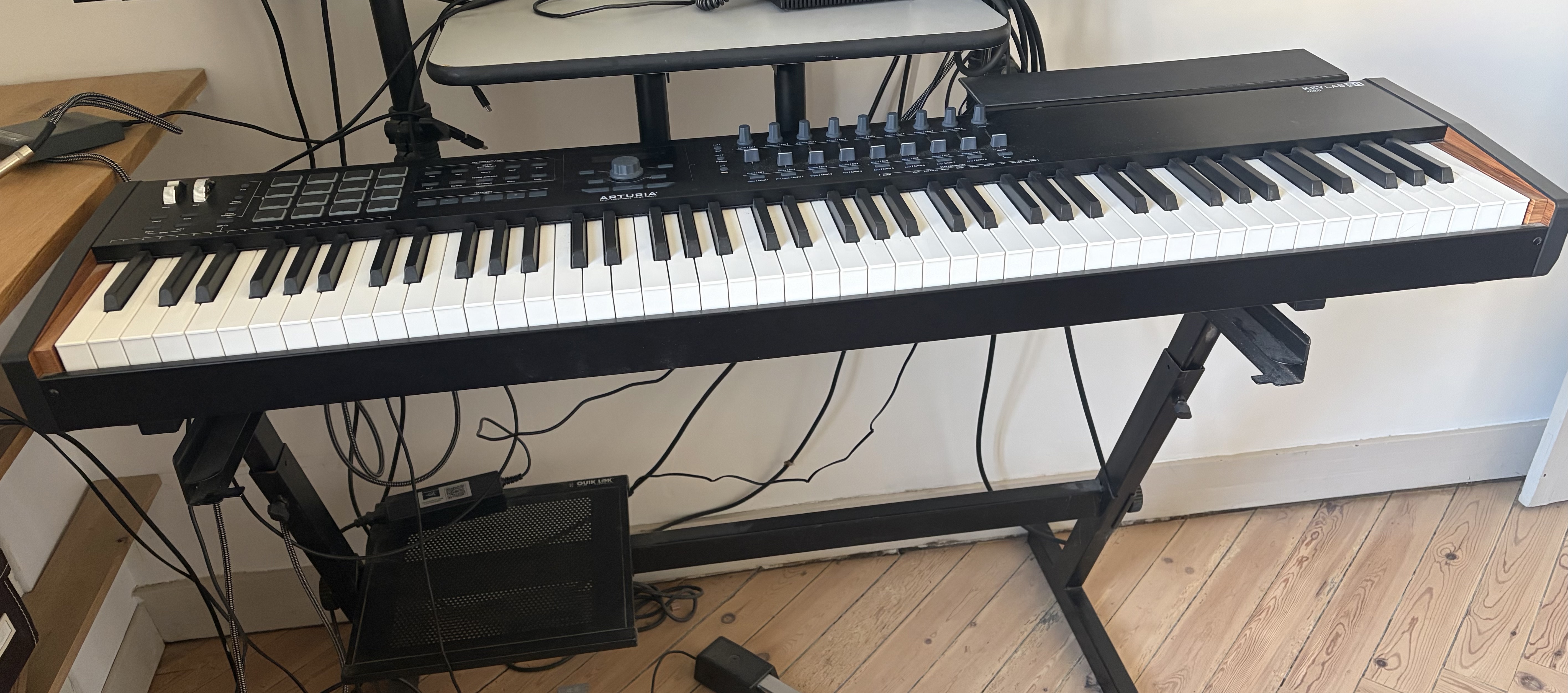 Vends Arturia KeyLab 88 MkII en parfait état.