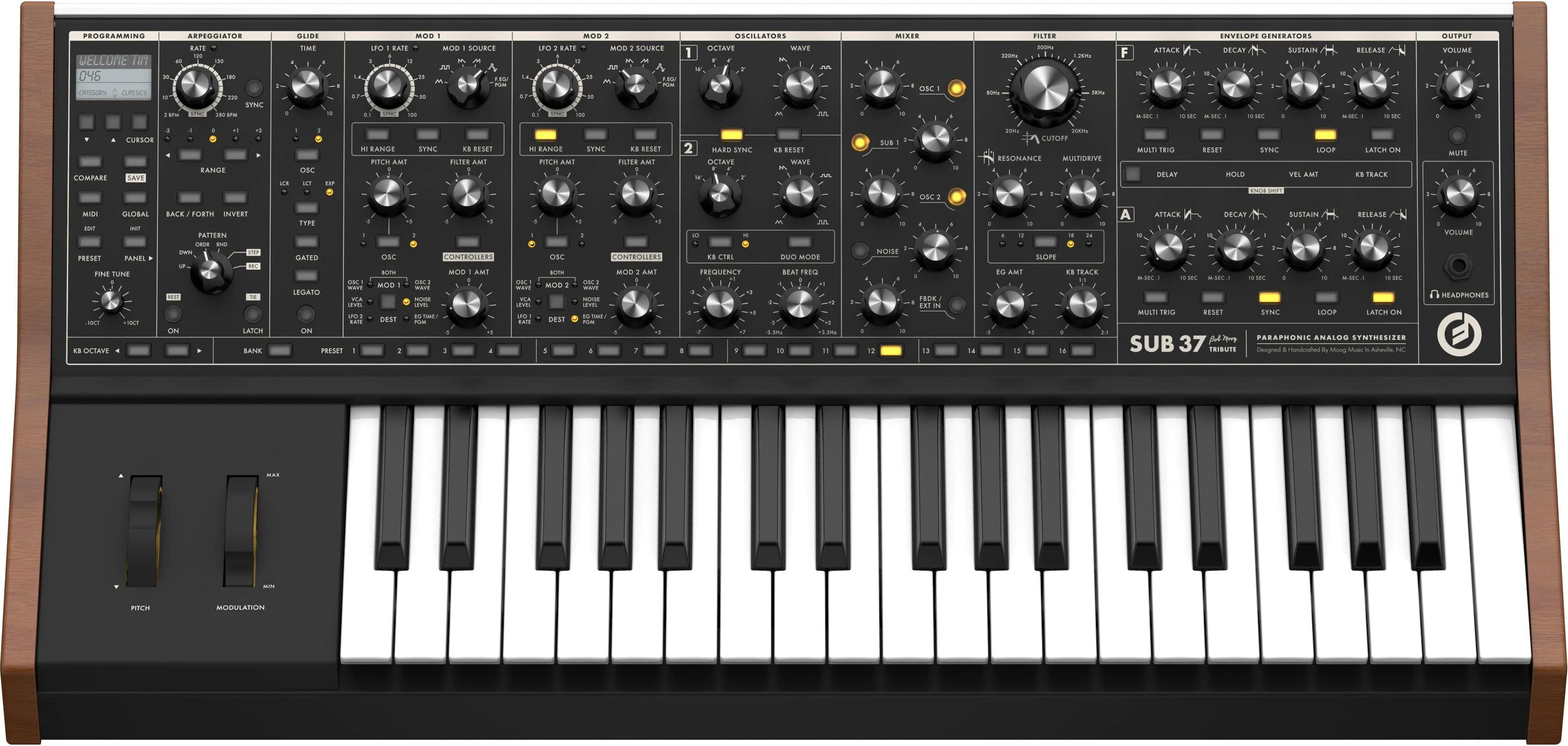 Moog SUB 37