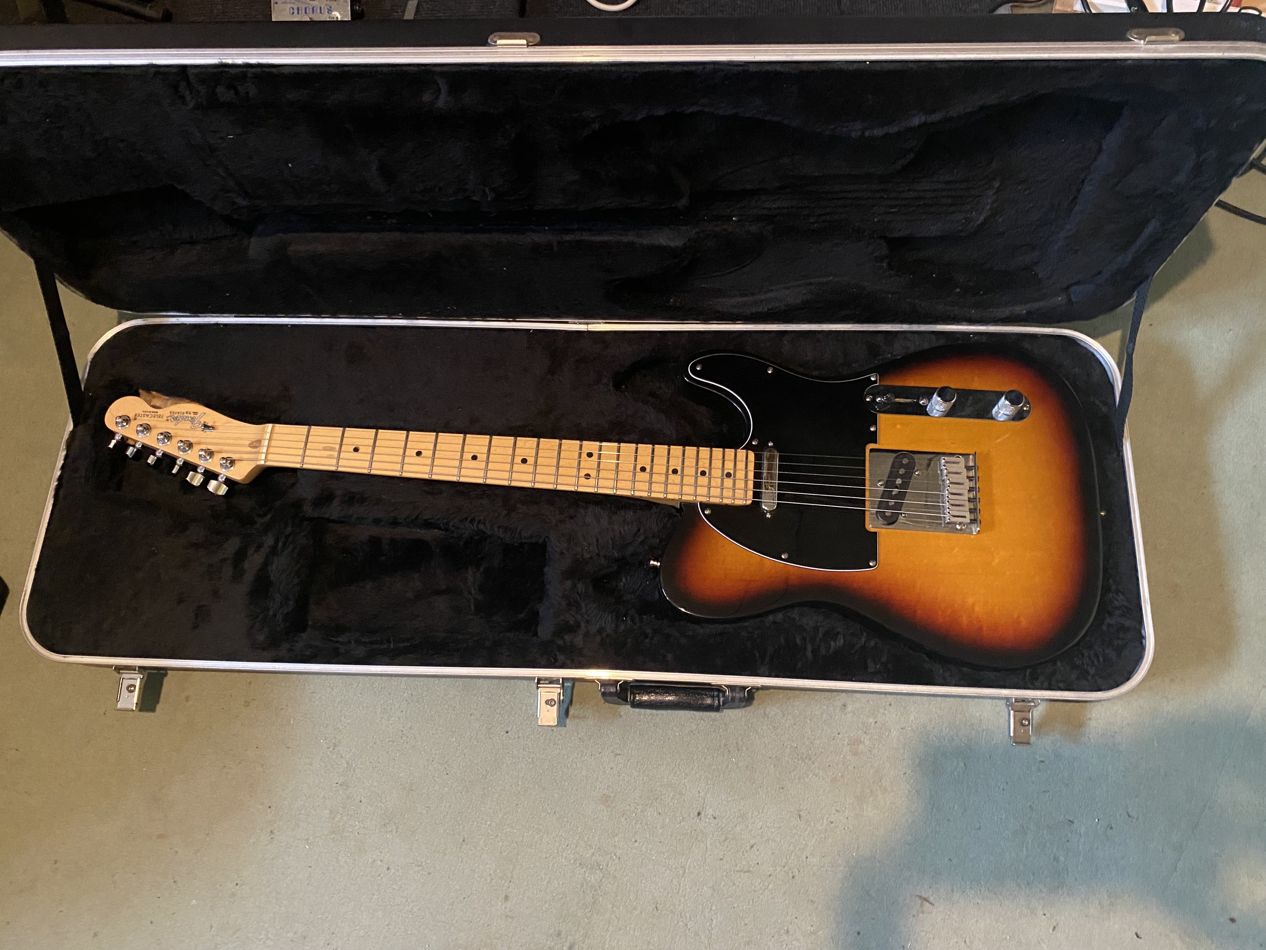 Vends/échange Fender Telecaster American Standard de 1992
