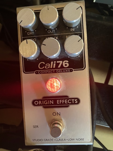 A VENDRE: compresseur Origin Effects Cali76 Compact Deluxe.