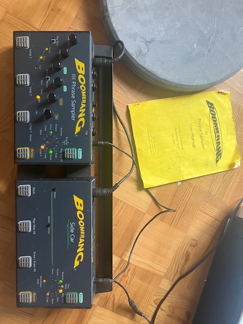 A VENDRE: looper Boomerang III avec son Side Car