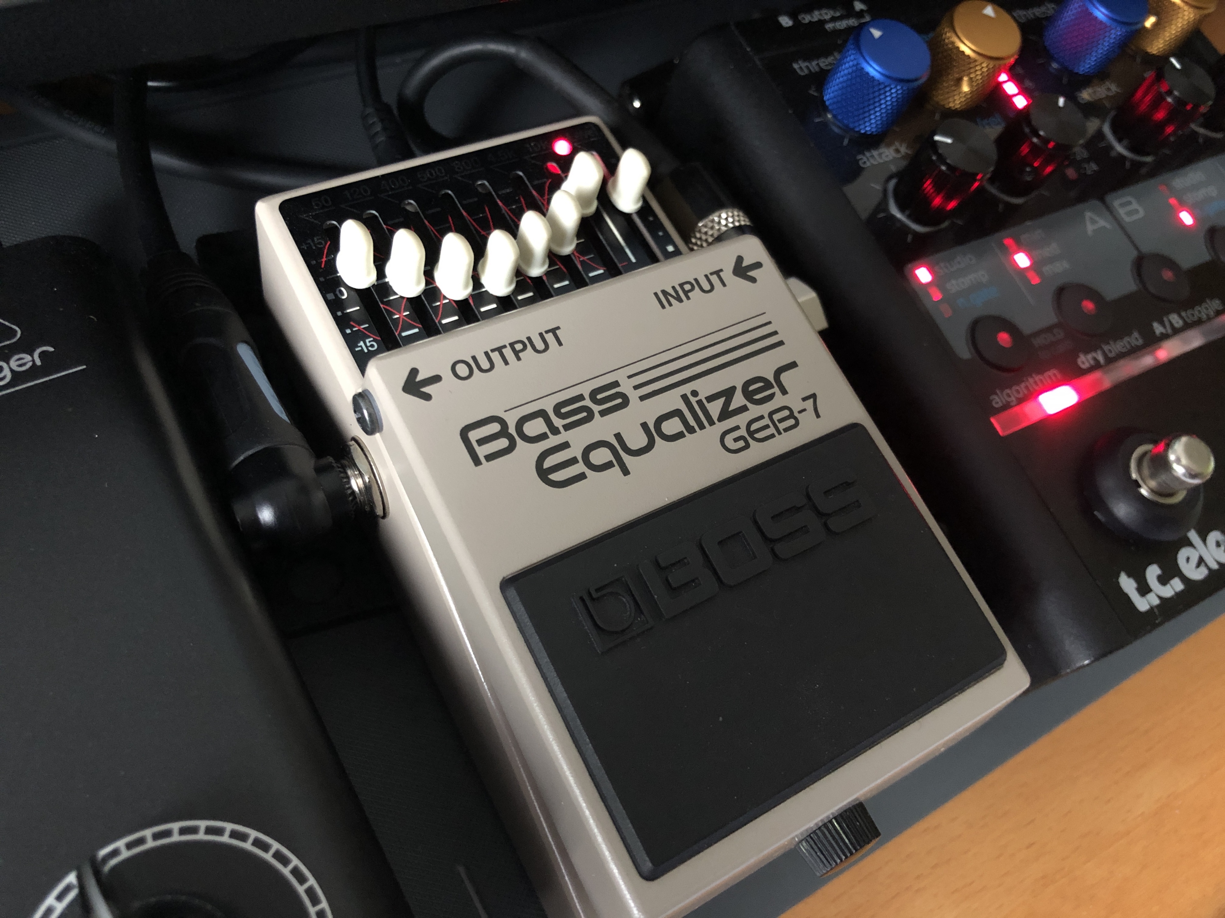 Pédale Basse BOSS GEB-7 Bass Equalizer état neuve !
