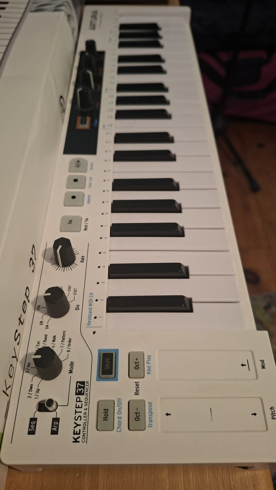 Arturia Keystep 37 comme neuf 