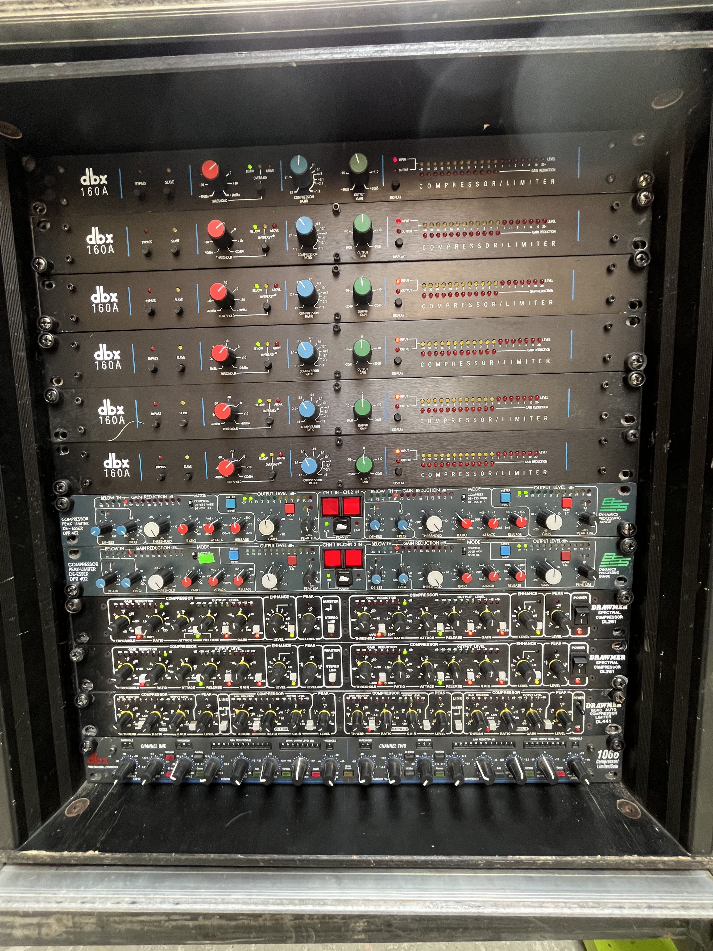 VENDS COMPRESSEUR DBX 160A, BSS DPR402, DRAWMER DL251, DL441, DBX 1066