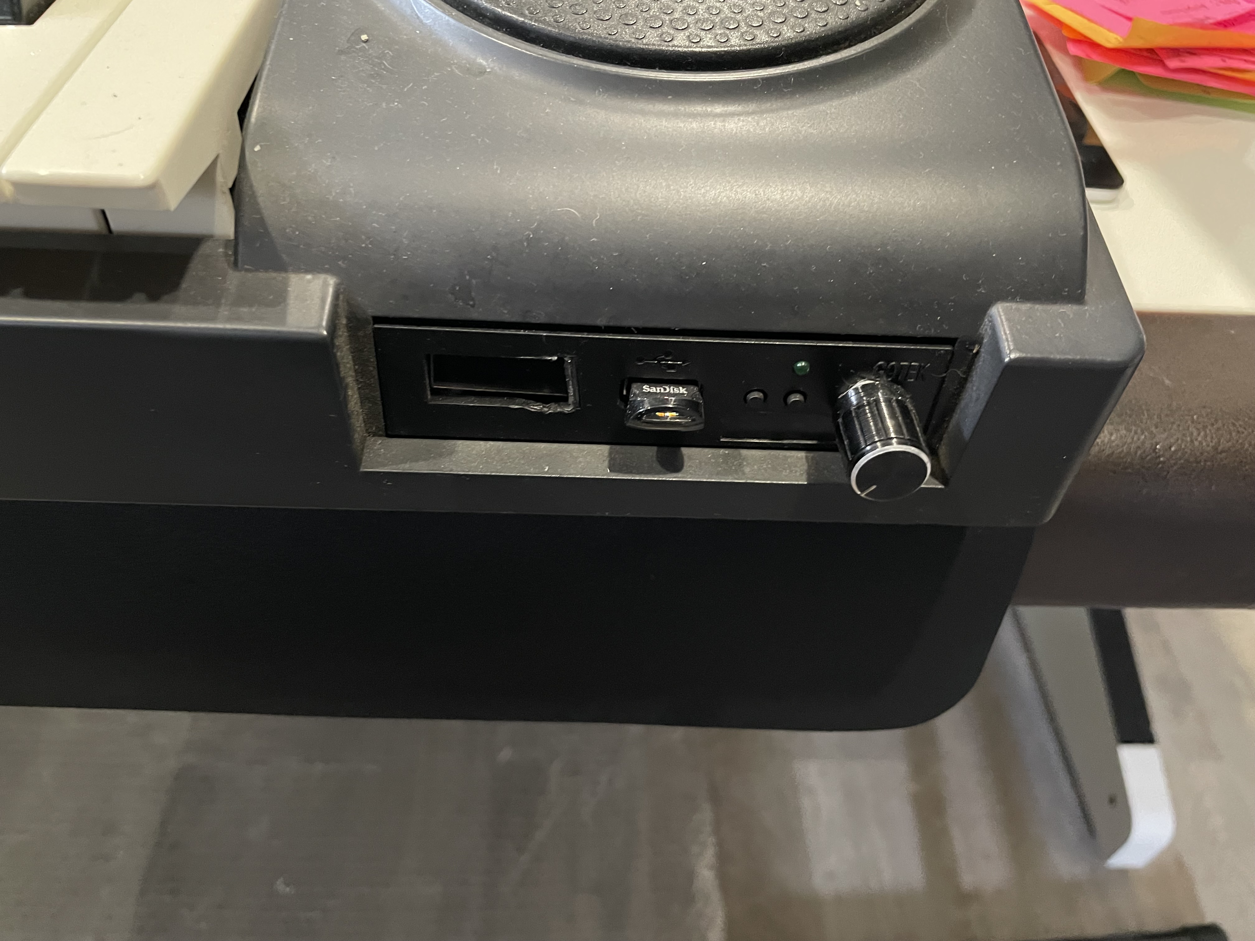 Roland DJ-70 (62277)