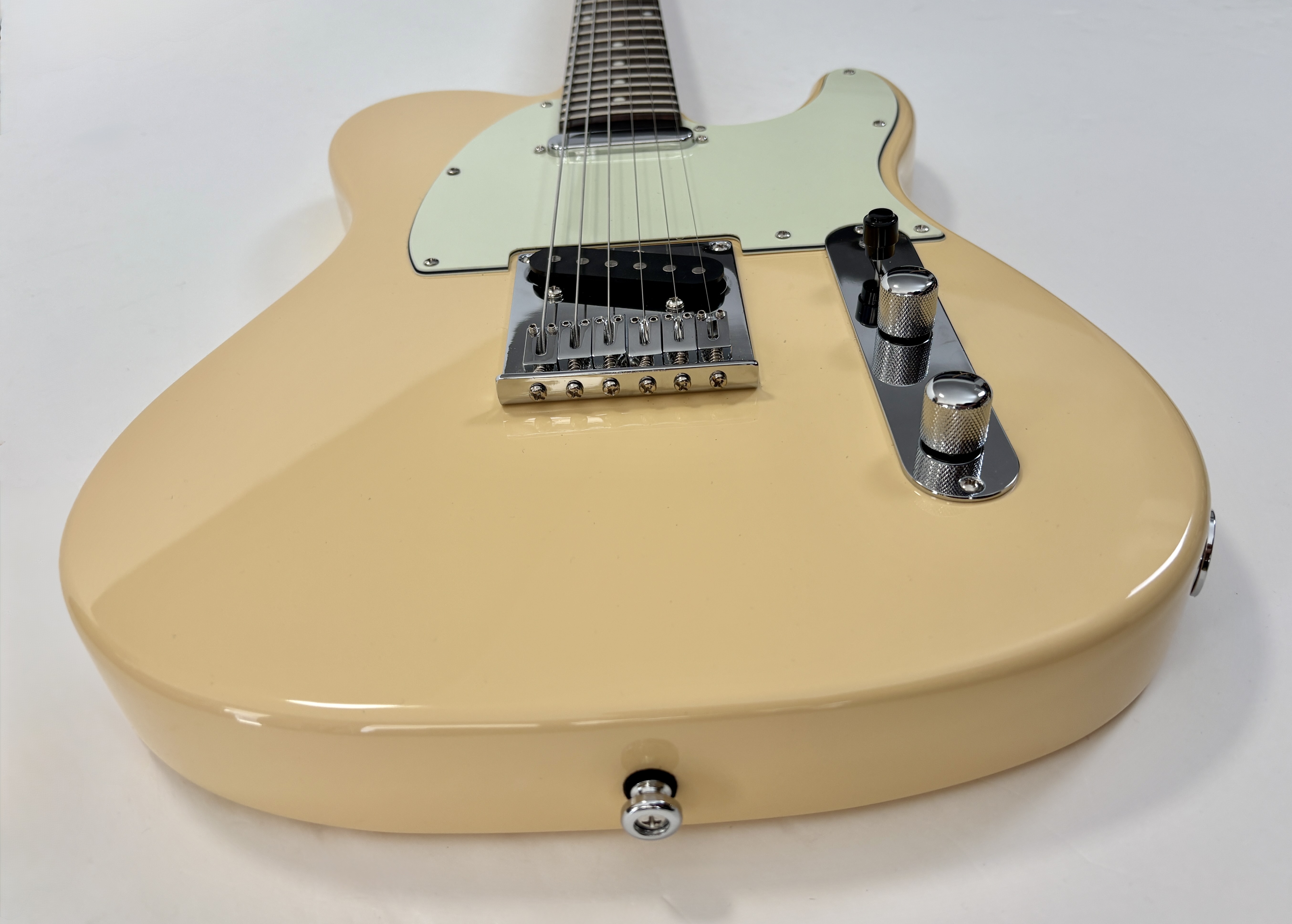 Sire Larry Carlton T3 (91779)