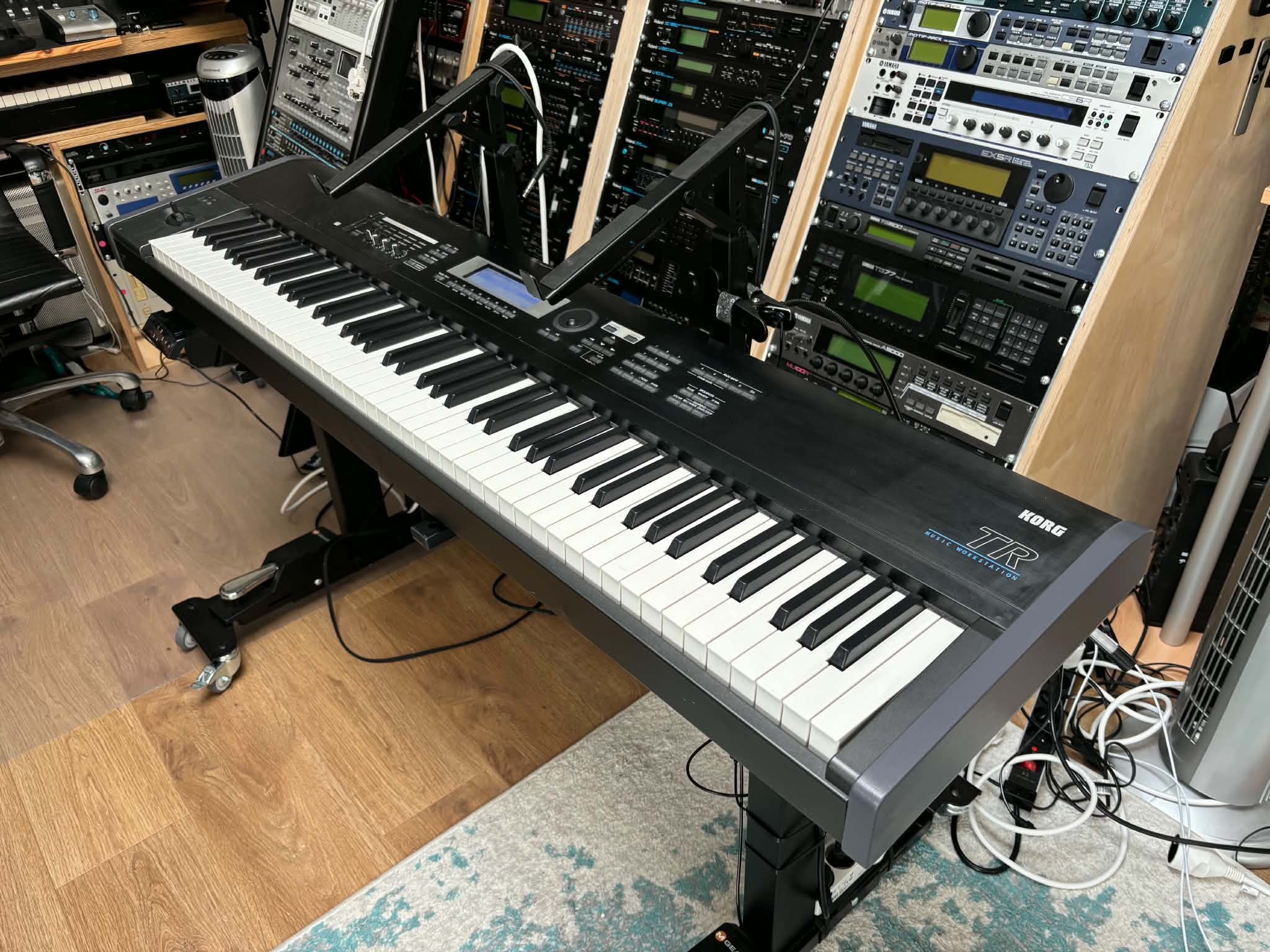KORG TR88