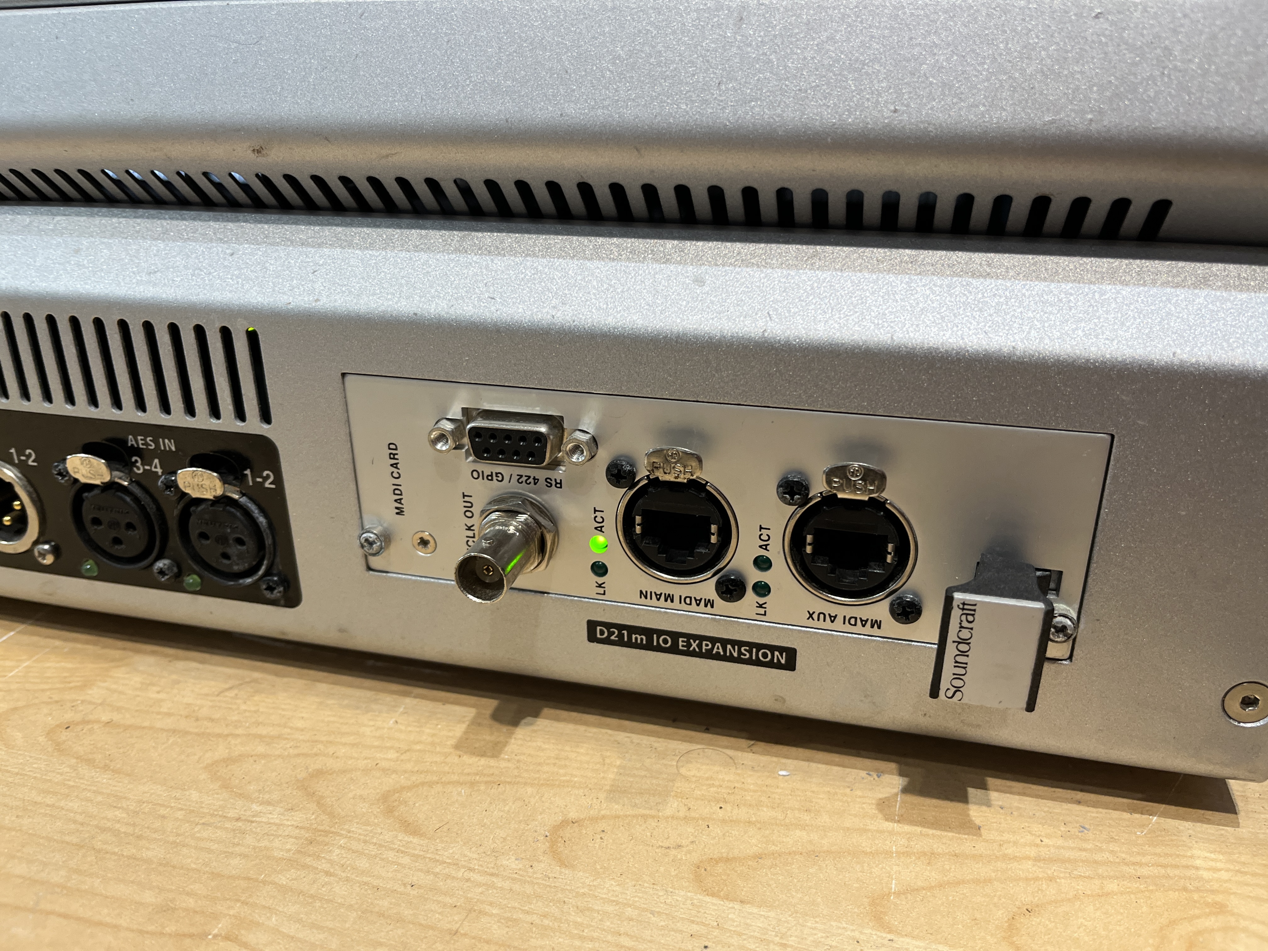 Soundcraft Vi1 (95773)