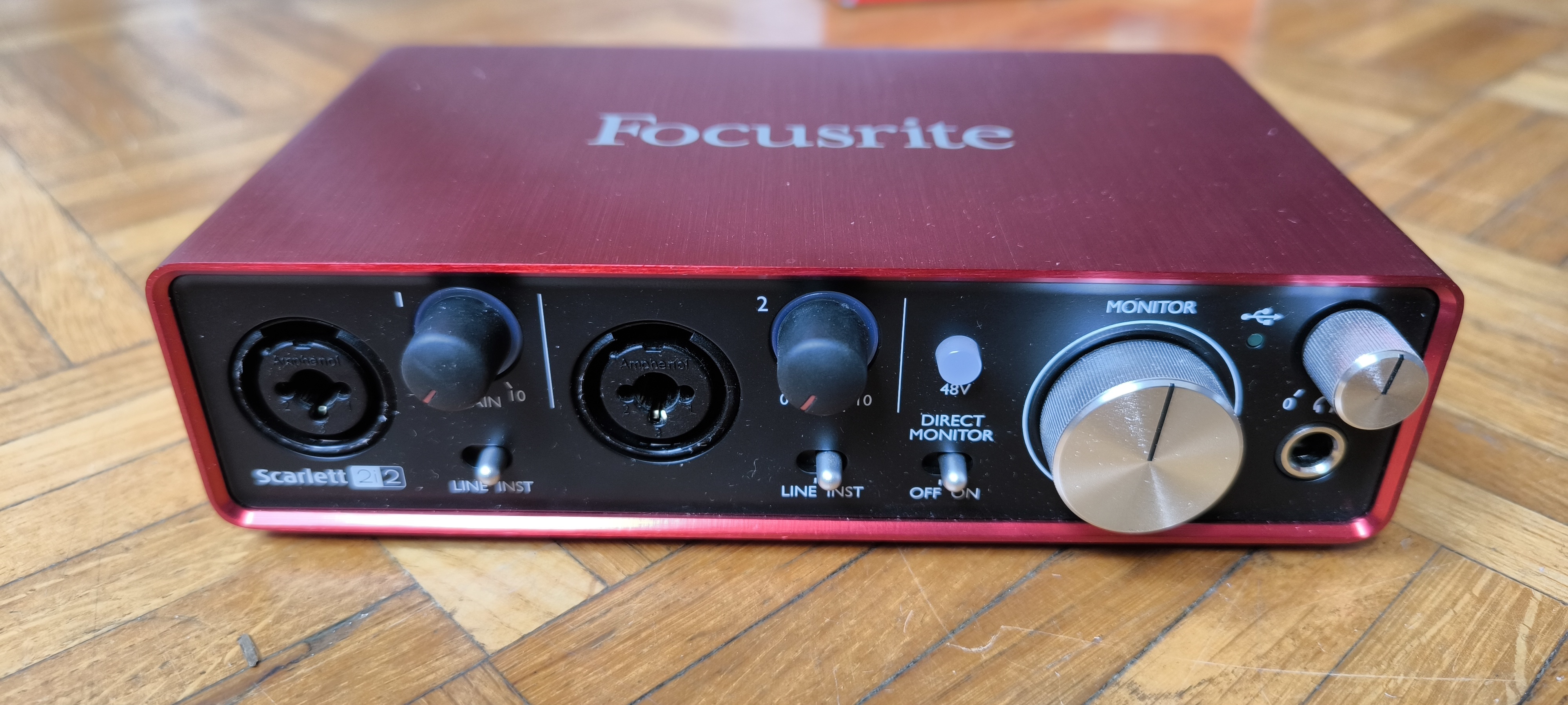 Focusrite Scarlett 2i2 (34179)