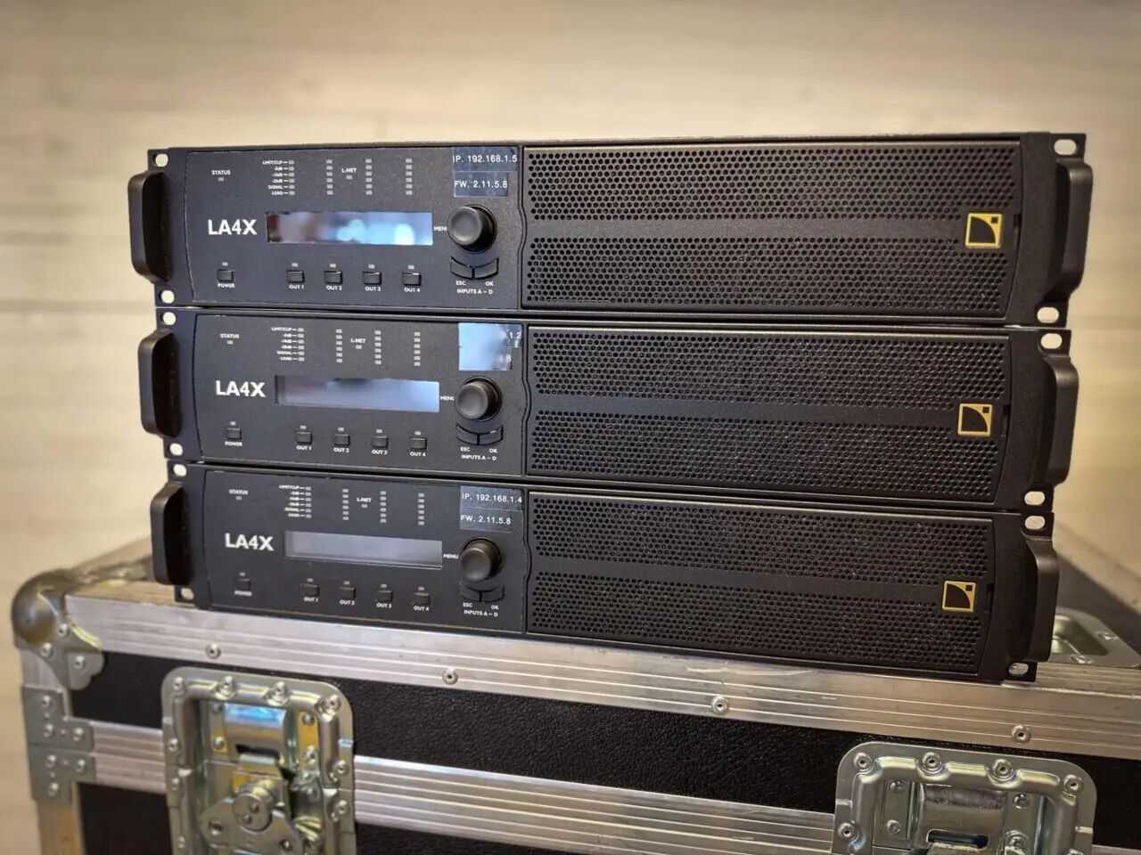 Contrôleur amplifié L-Acoustics LA4X