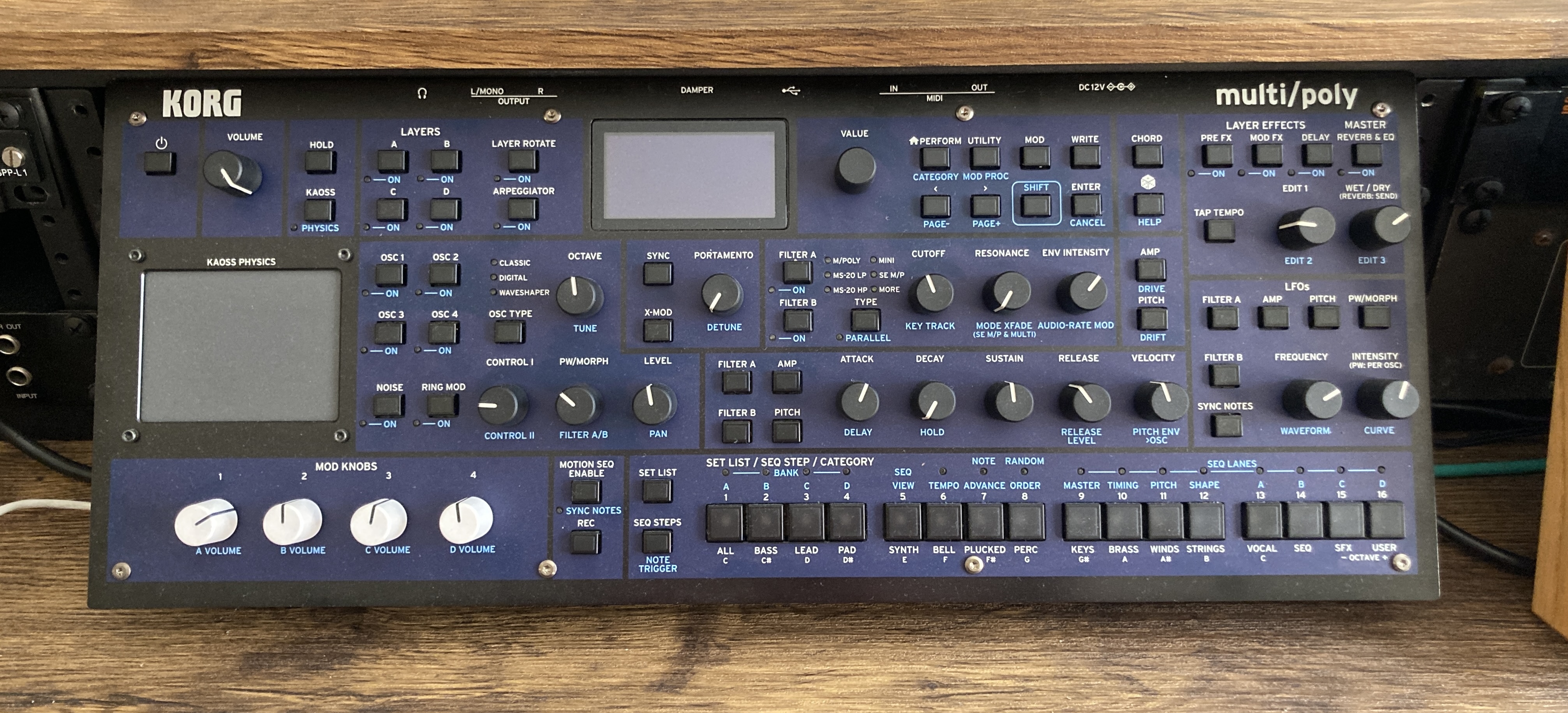 [VENDS] Korg multi/poly dans sa boîte