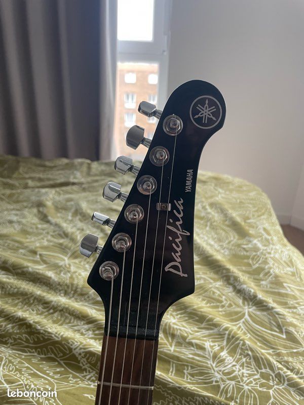Yamaha Pacifica PAC112JCX (33989)