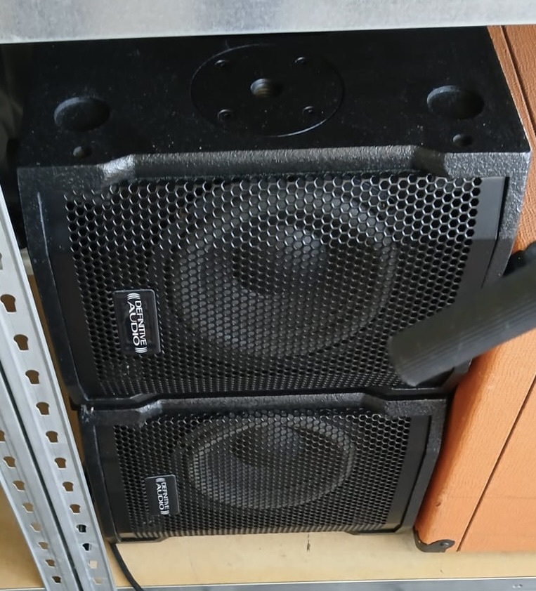 PAIRE de SUBS DEFINITIVE AUDIO 8"