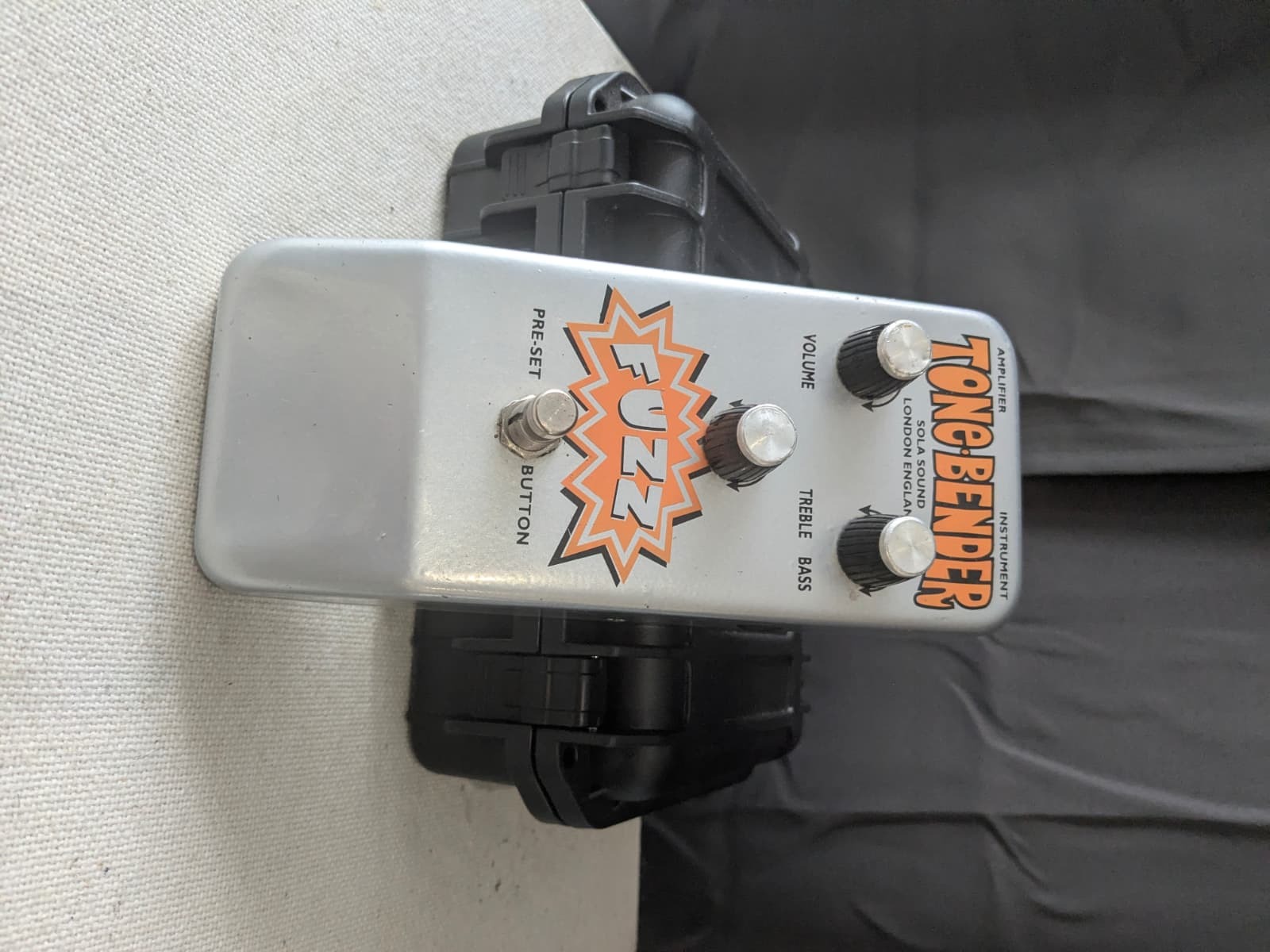 Pédale Sola Sound - Tone Bender MK3 - Réédition Macari’s 2010s
