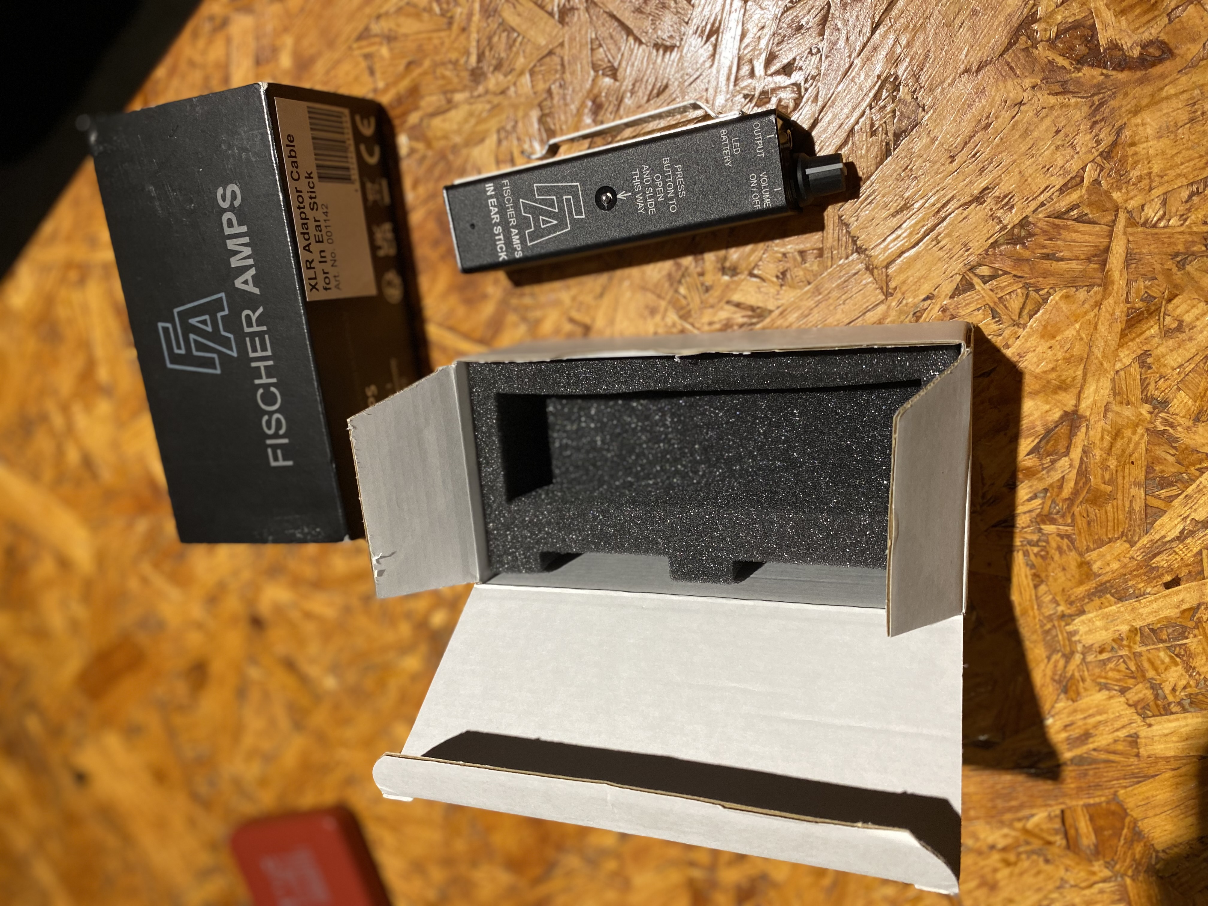 Vends Fisher amp in ear stick