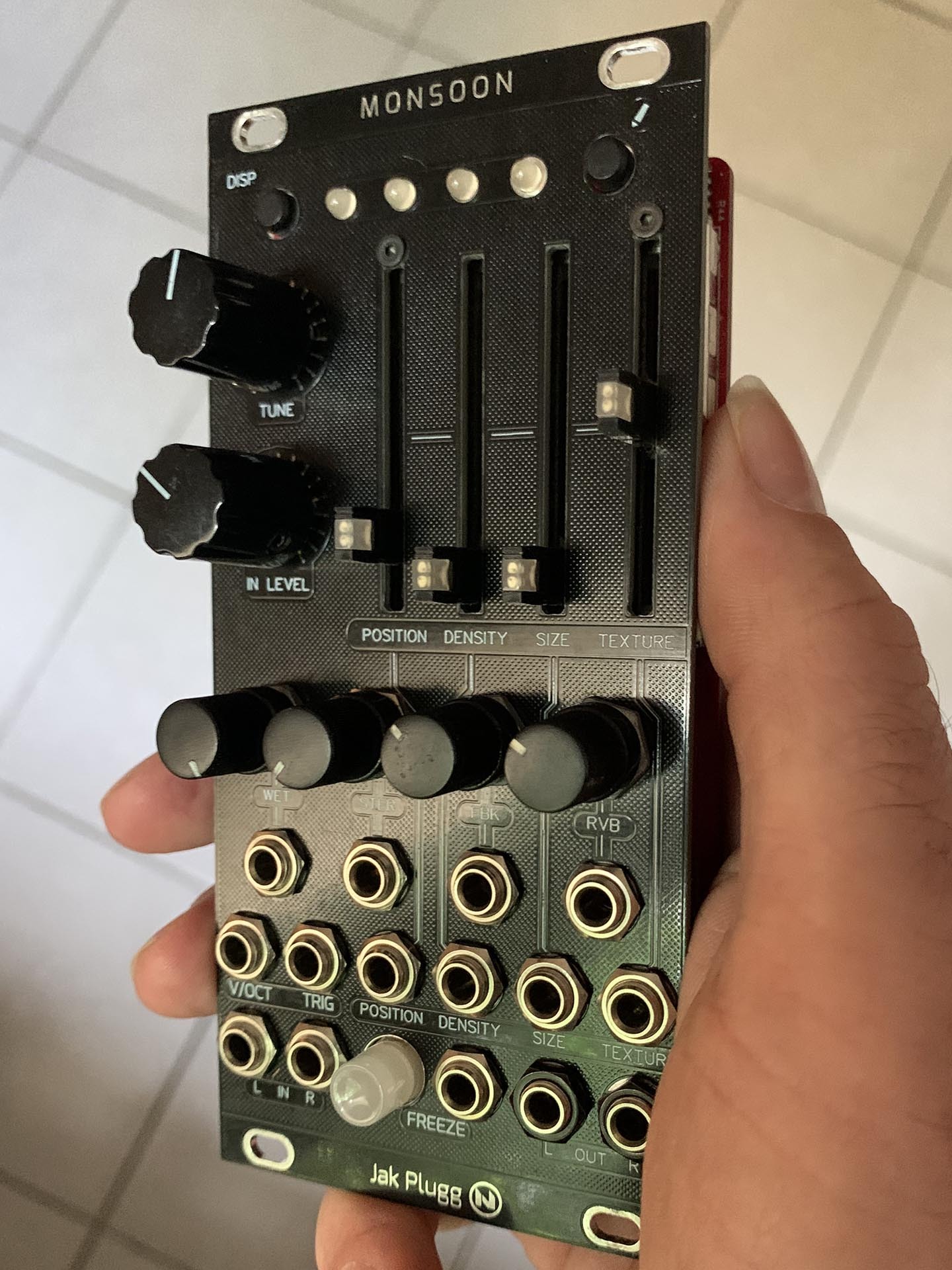Vends Monsoon (clone clouds 12HP)