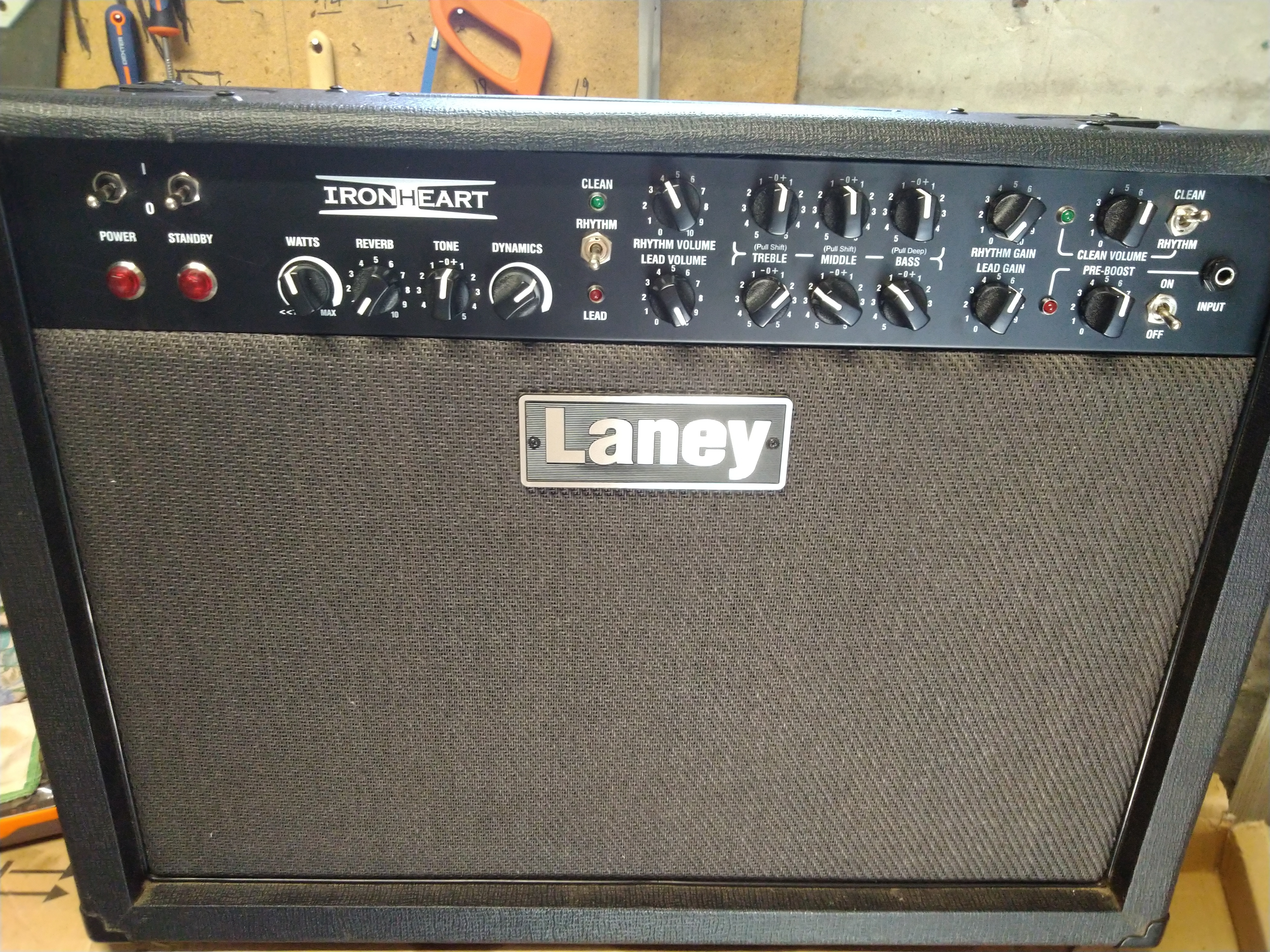 laney irt60 212