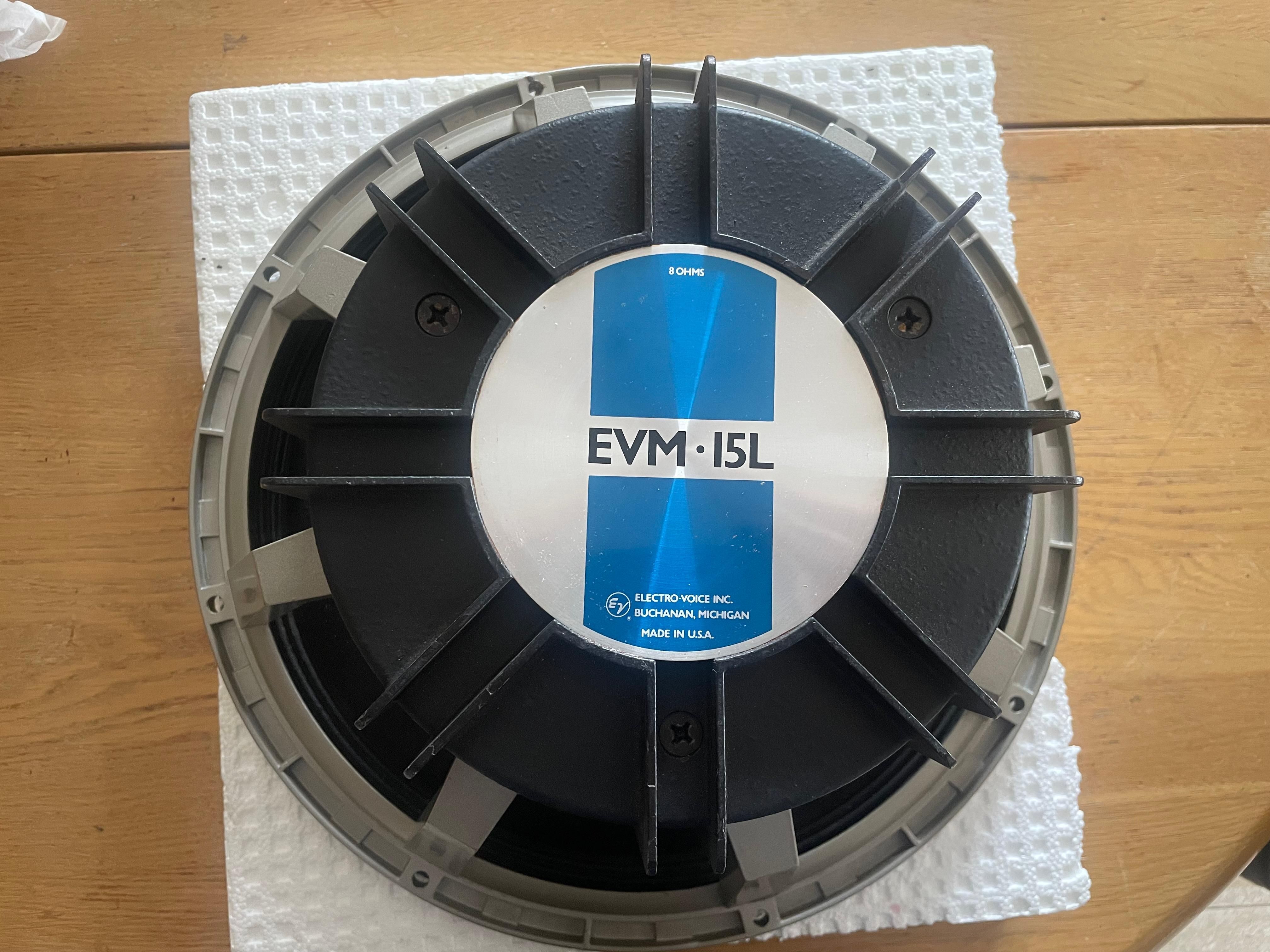 Electro-Voice EVM-15L speaker