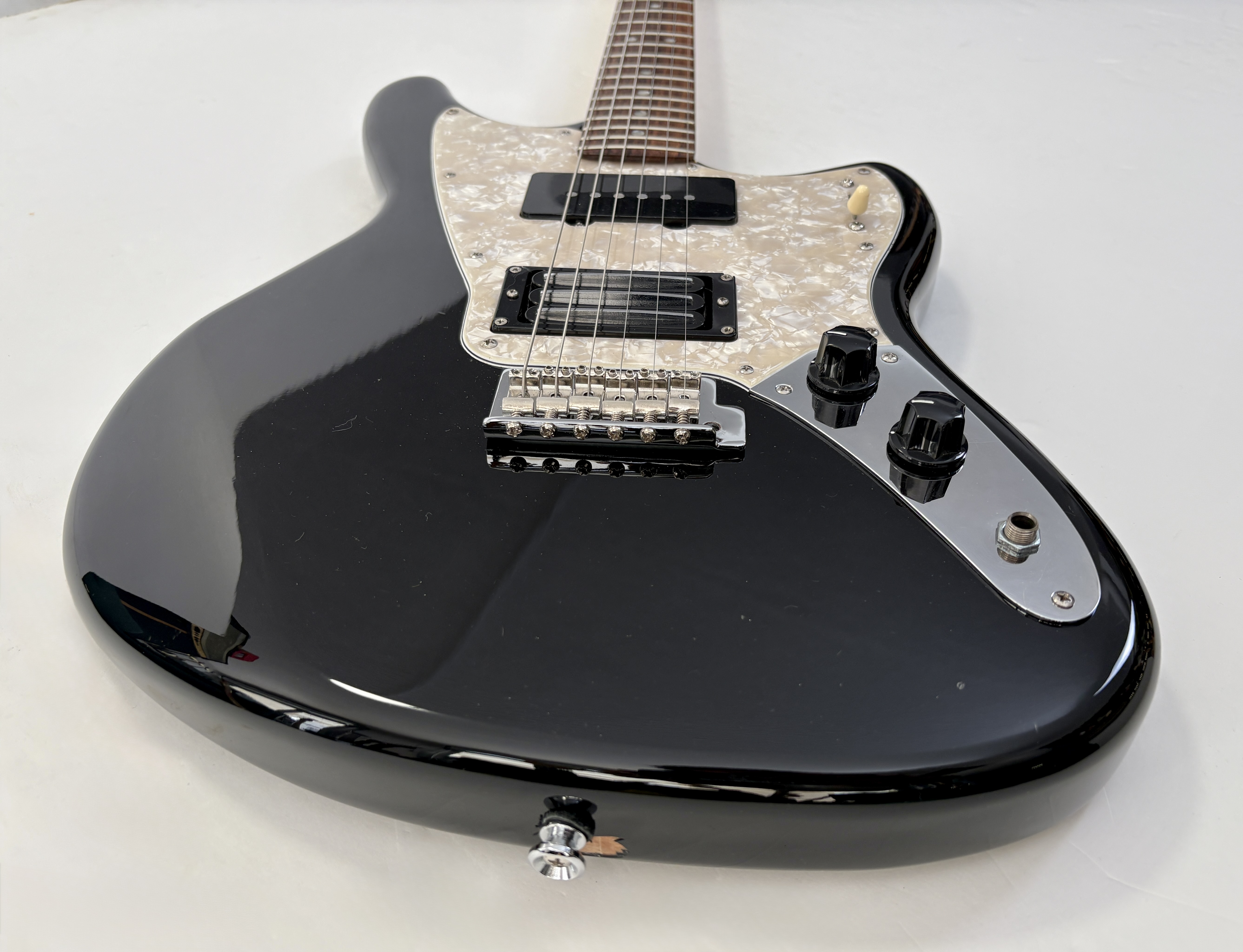 Fender Modern Player Marauder (56621)