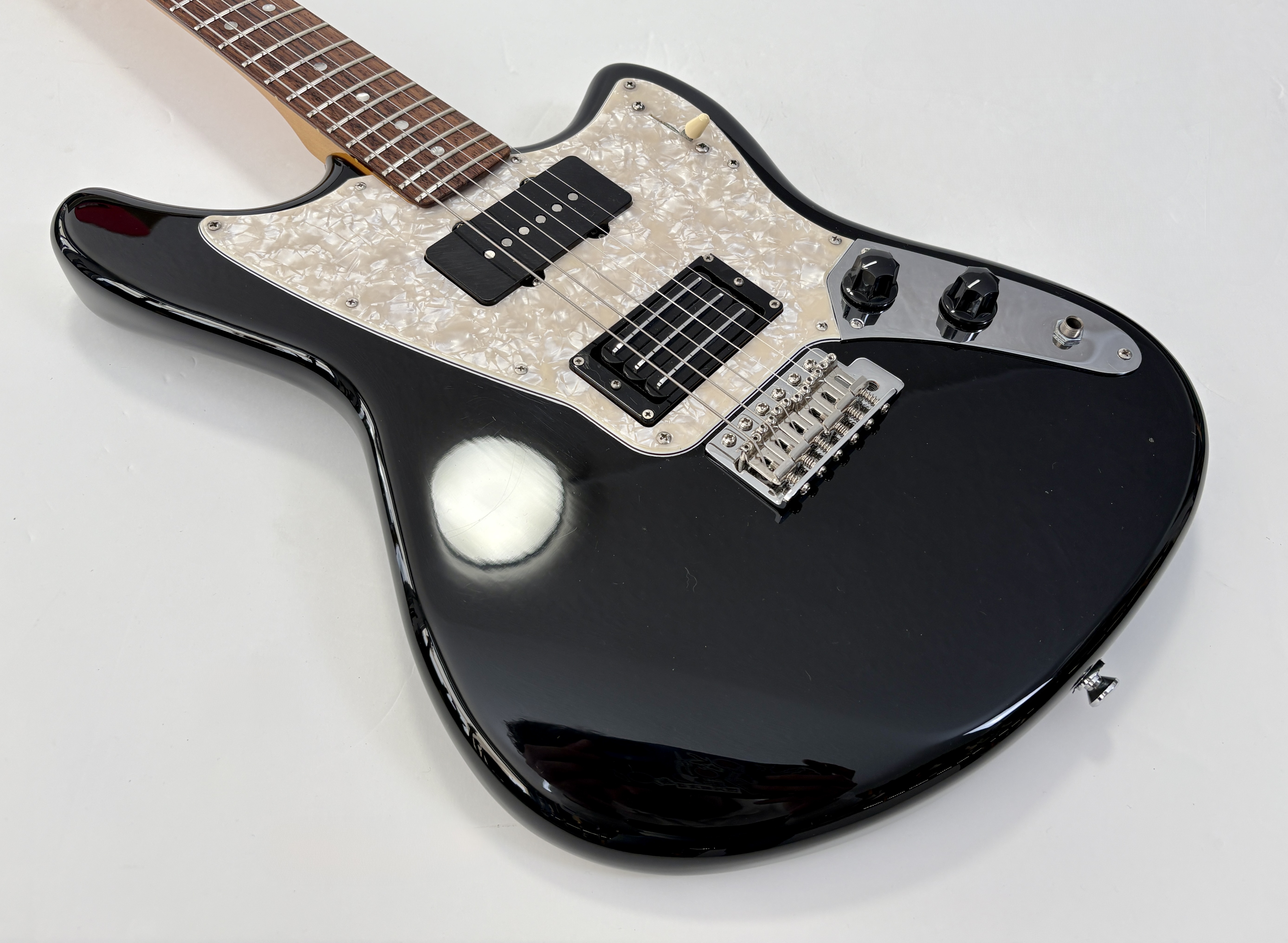Fender Modern Player Marauder (18802)