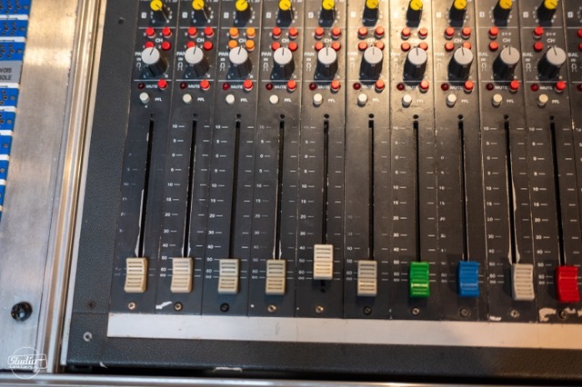 Studer Radio France17 - Moyenne