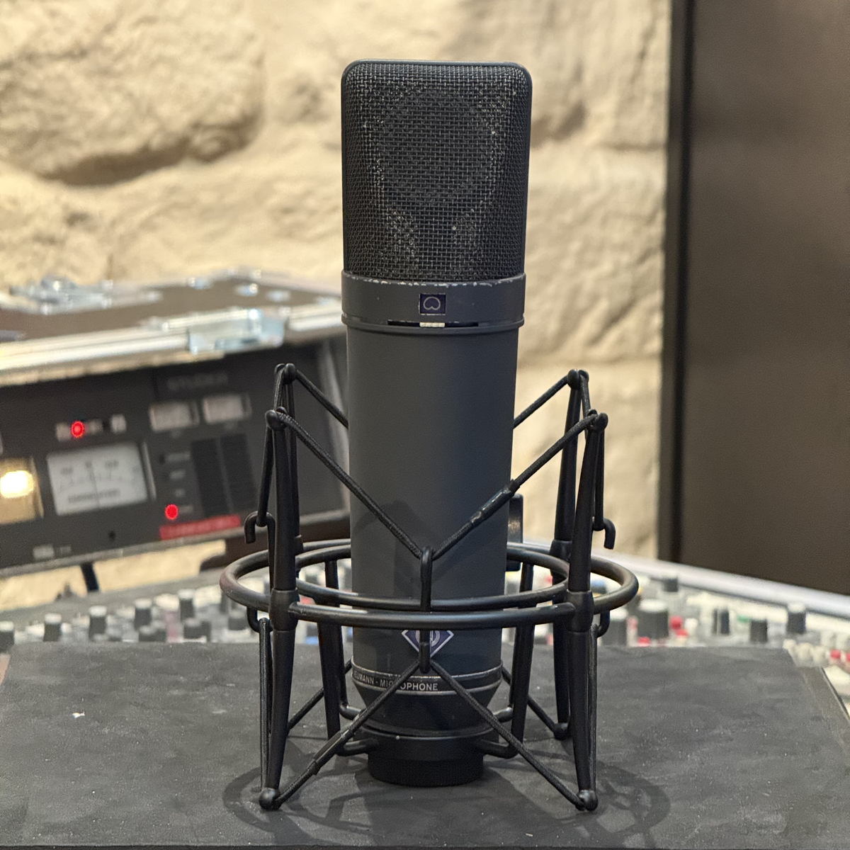 Neumann U87 Black