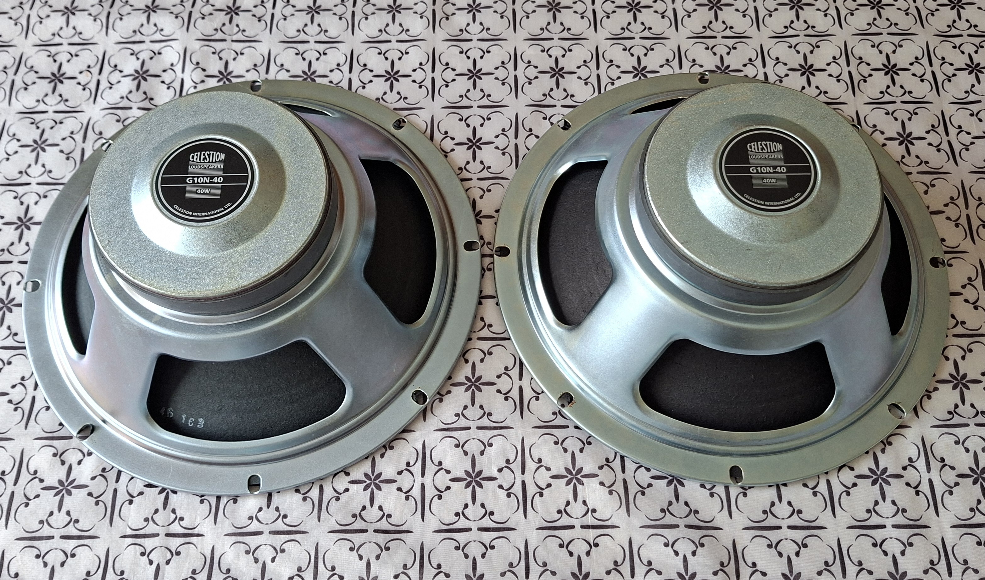 Lot de 2 HP Celestion G10N-40