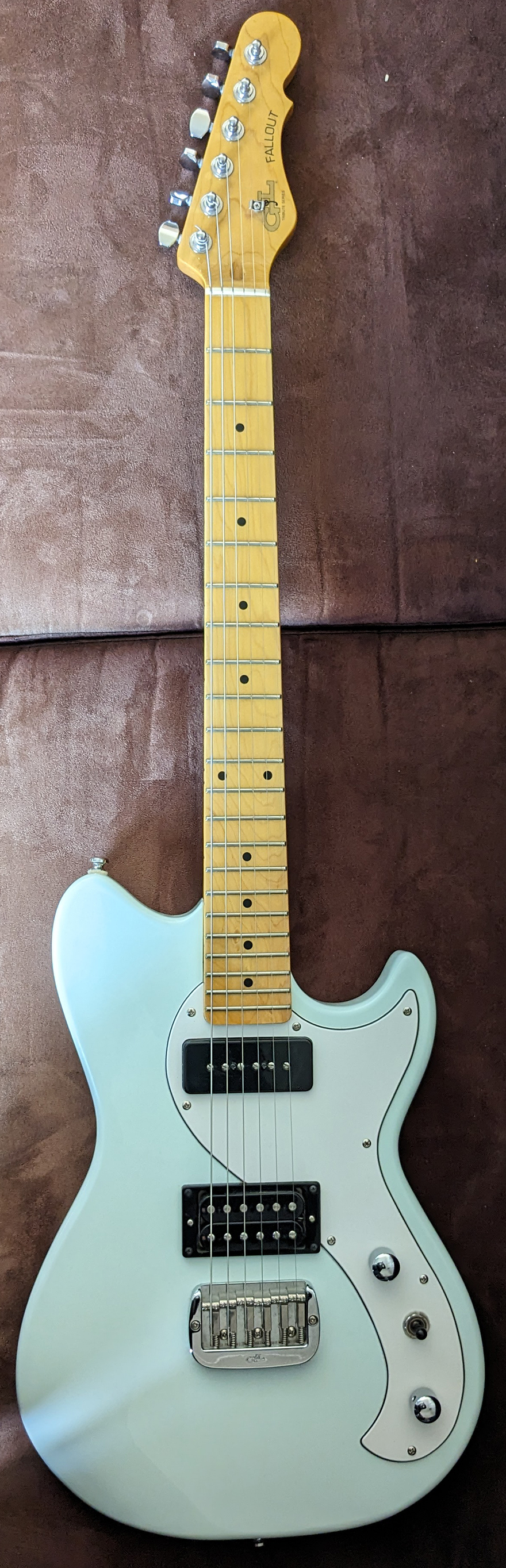 G&L Tribute Fallout (40061)