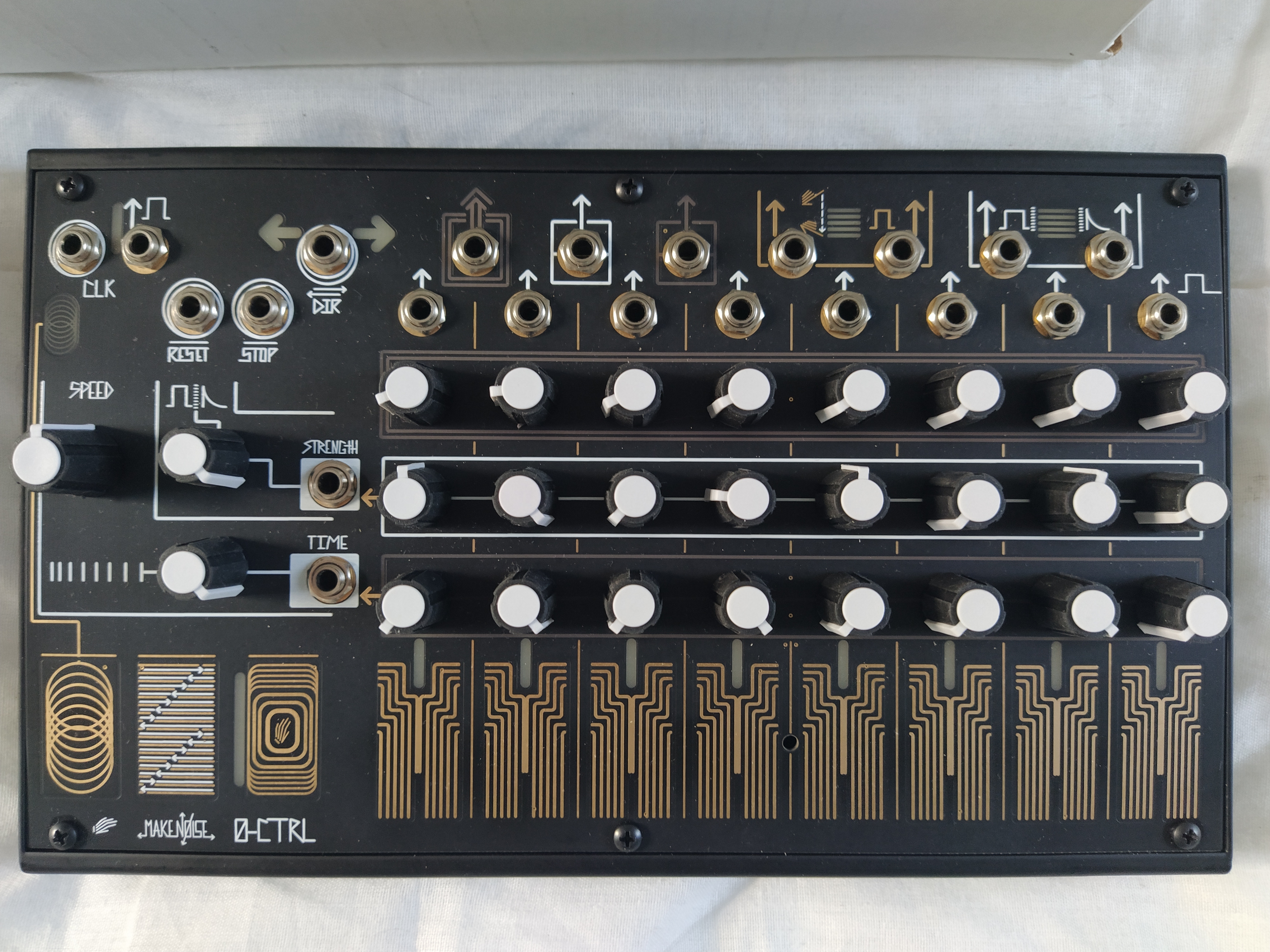 Vends 0-CTRL