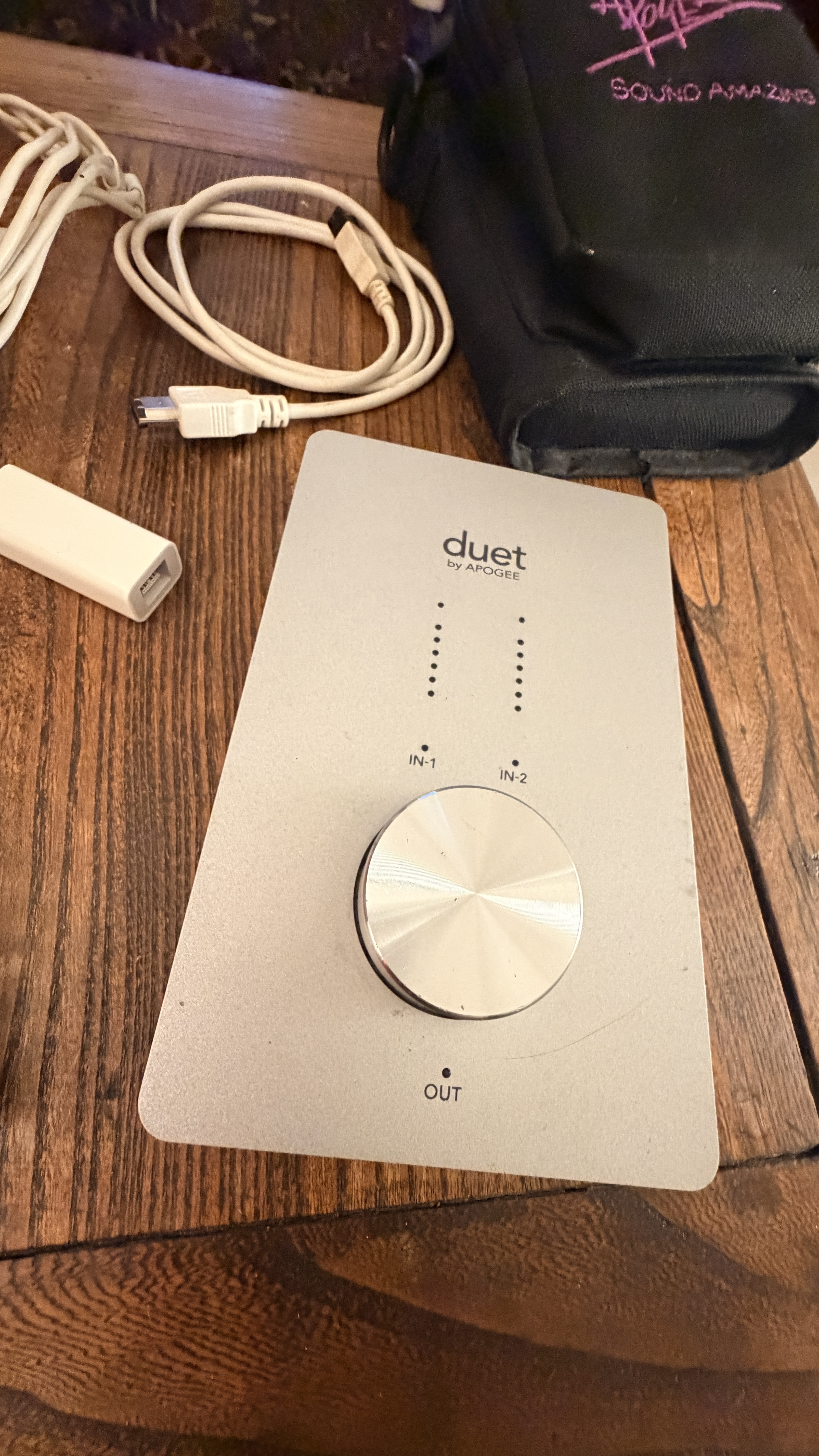 Apogee Duet 1 + accessoires + pochette + Adaptateur apple