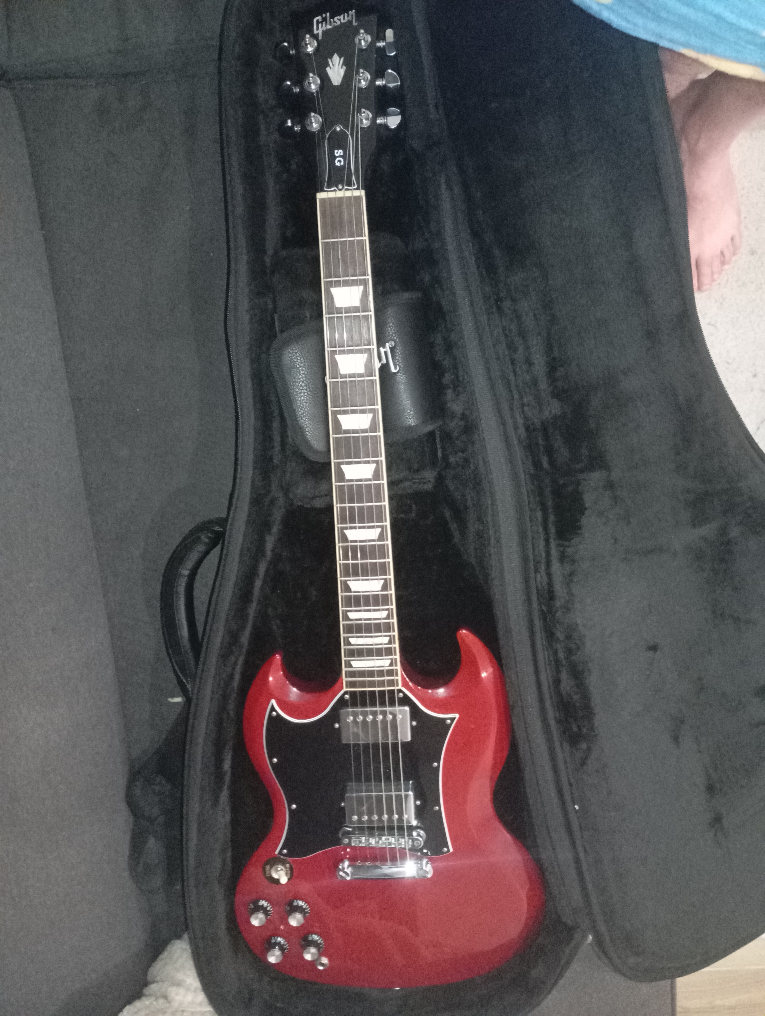 Guitare Gibson SG Standard Gaucher Heritage Cherry 2023 – Très bon état + étui