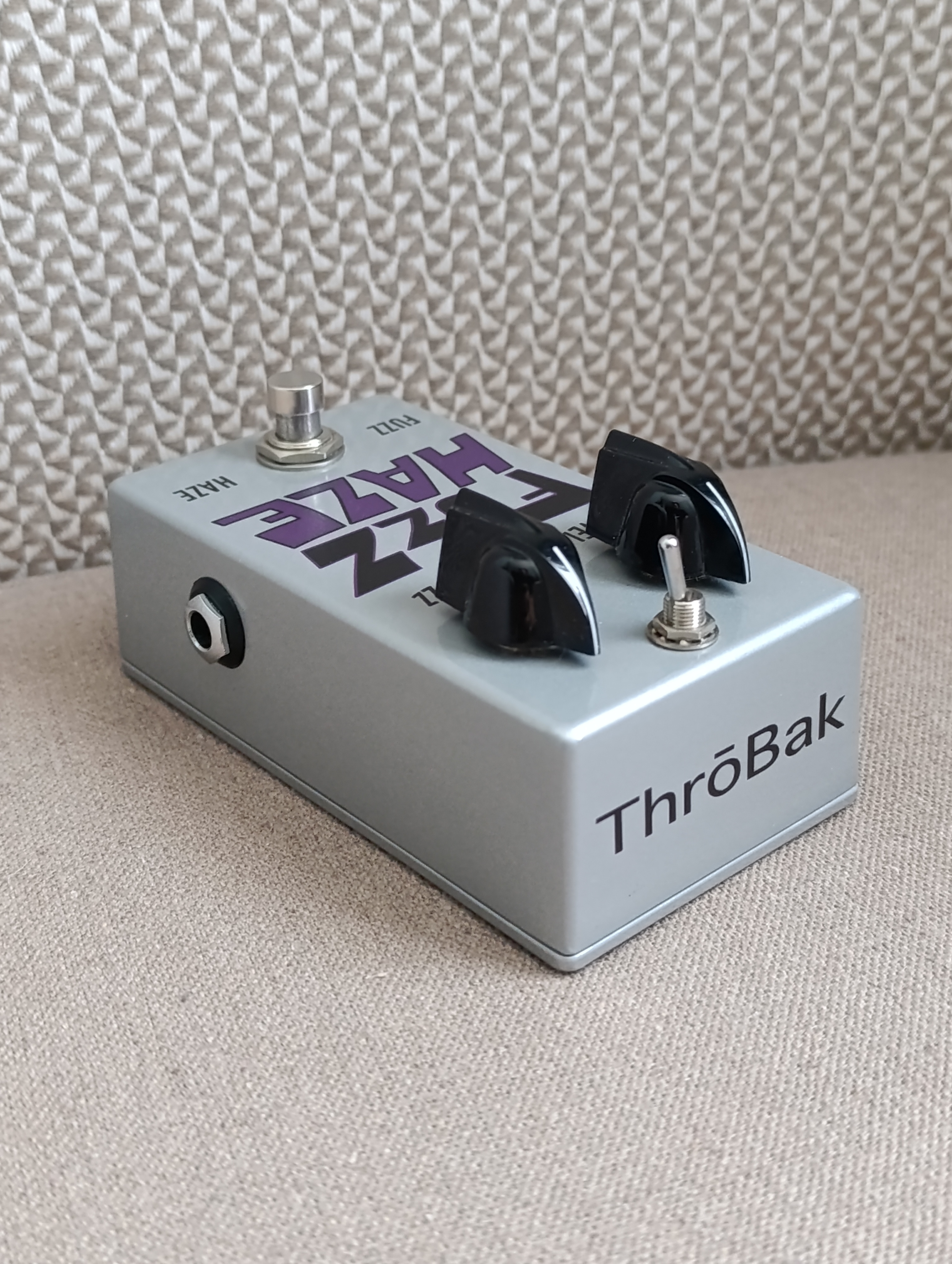 Throbak fuzz haze (95777)