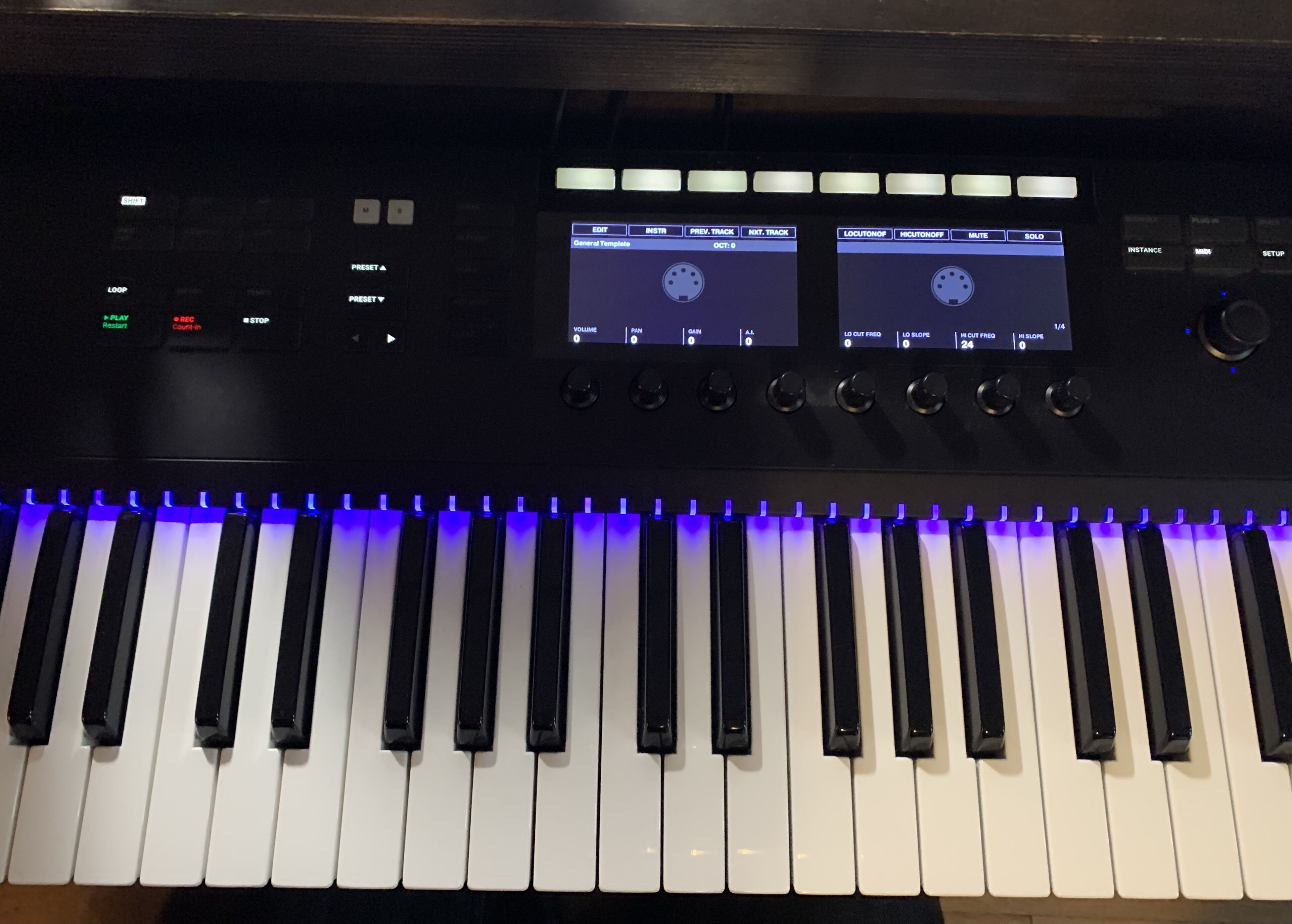 Native Instruments Komplete Kontrol S61 mk2 (29859)