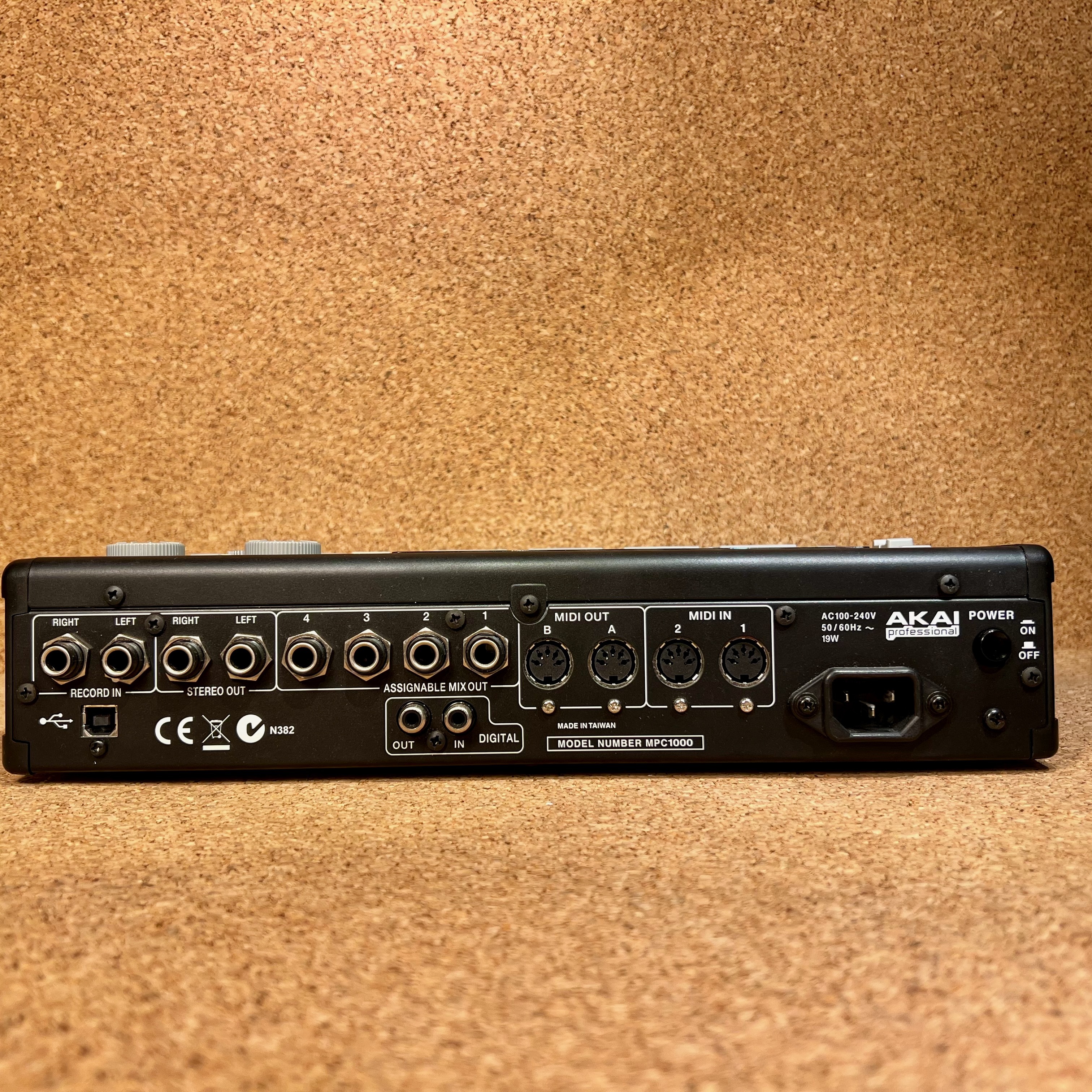 Akai Professional MPC1000 Black (96718)