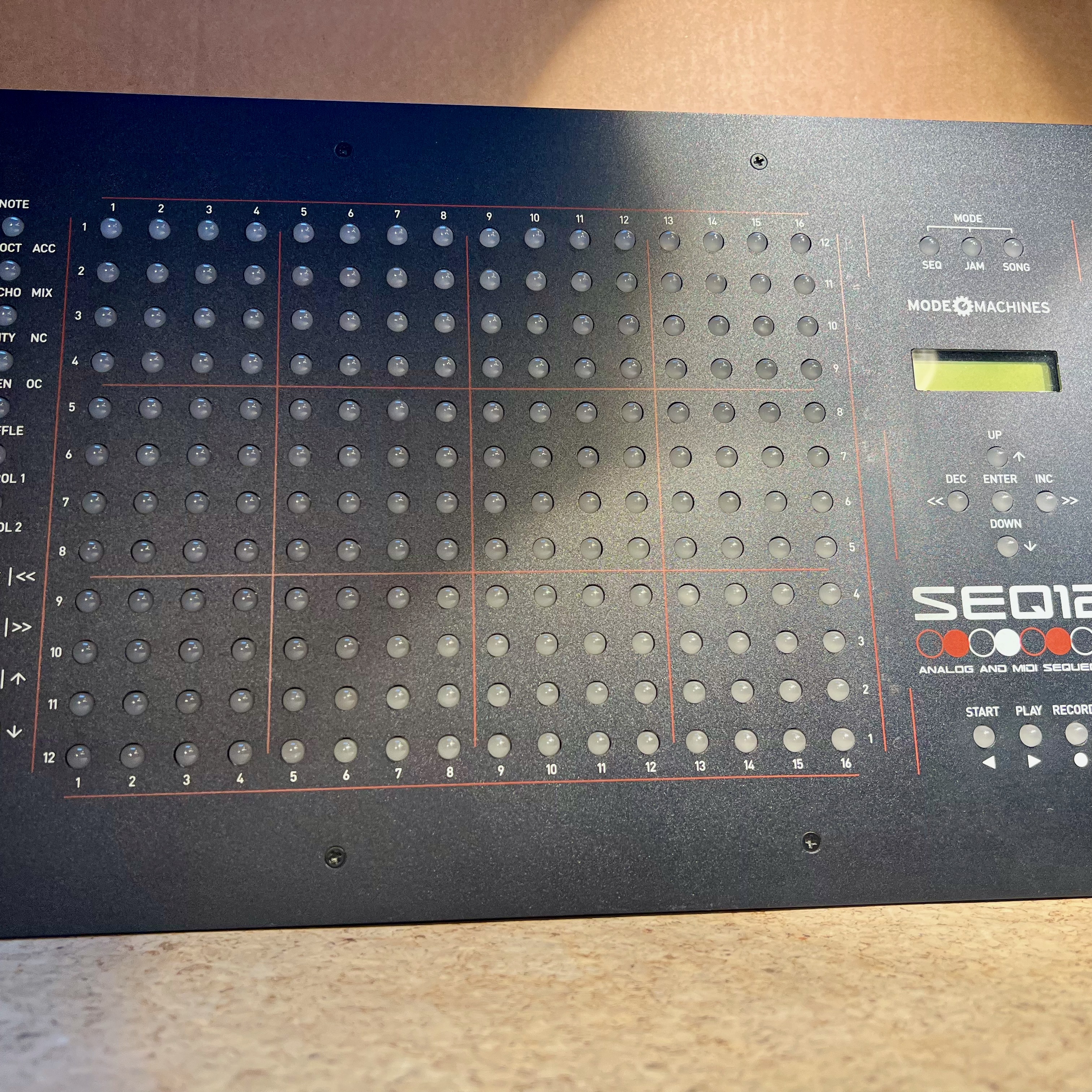 Mode Machines SEQ12 (34609)