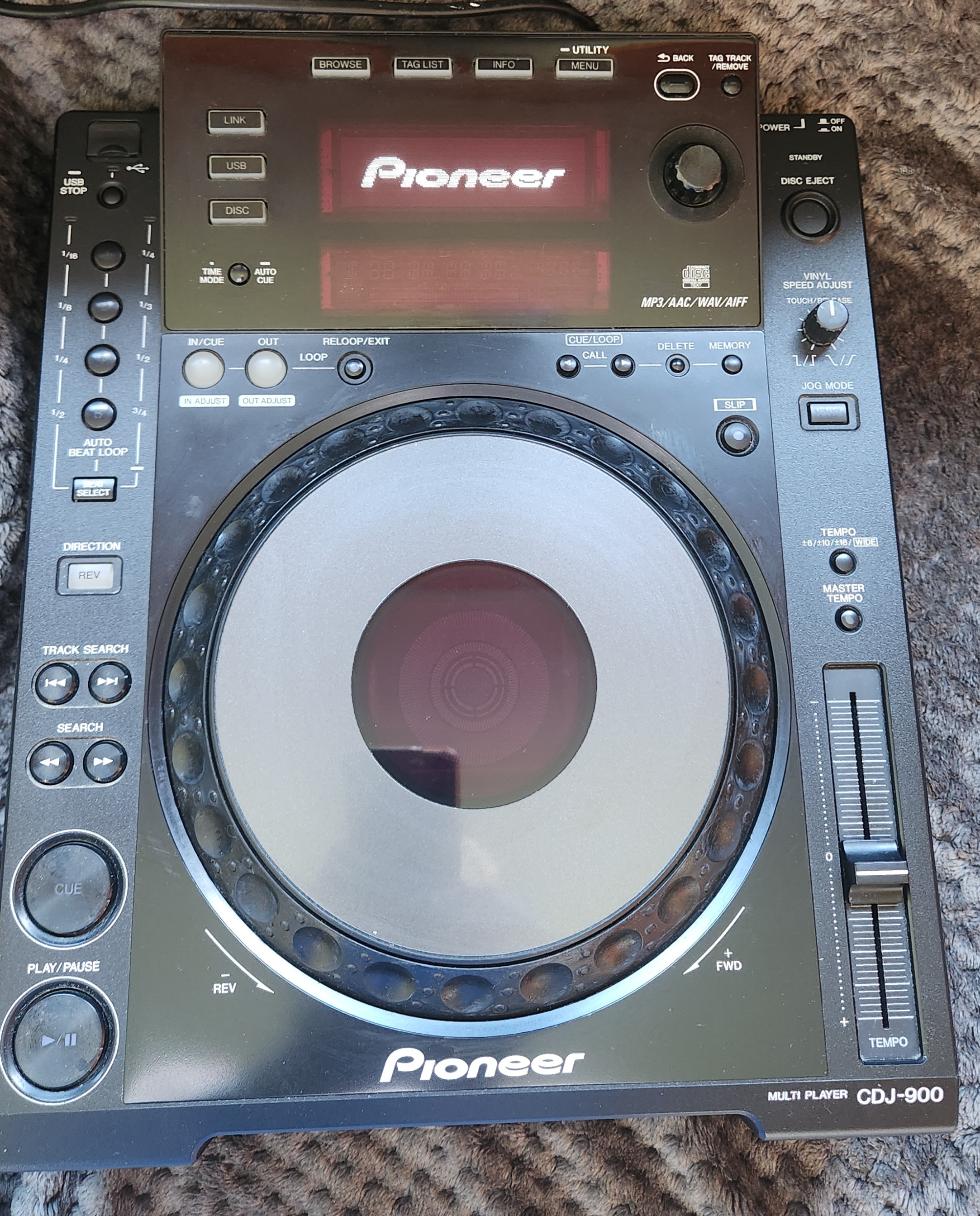Vends platine CD DJ-900 Très bon état 