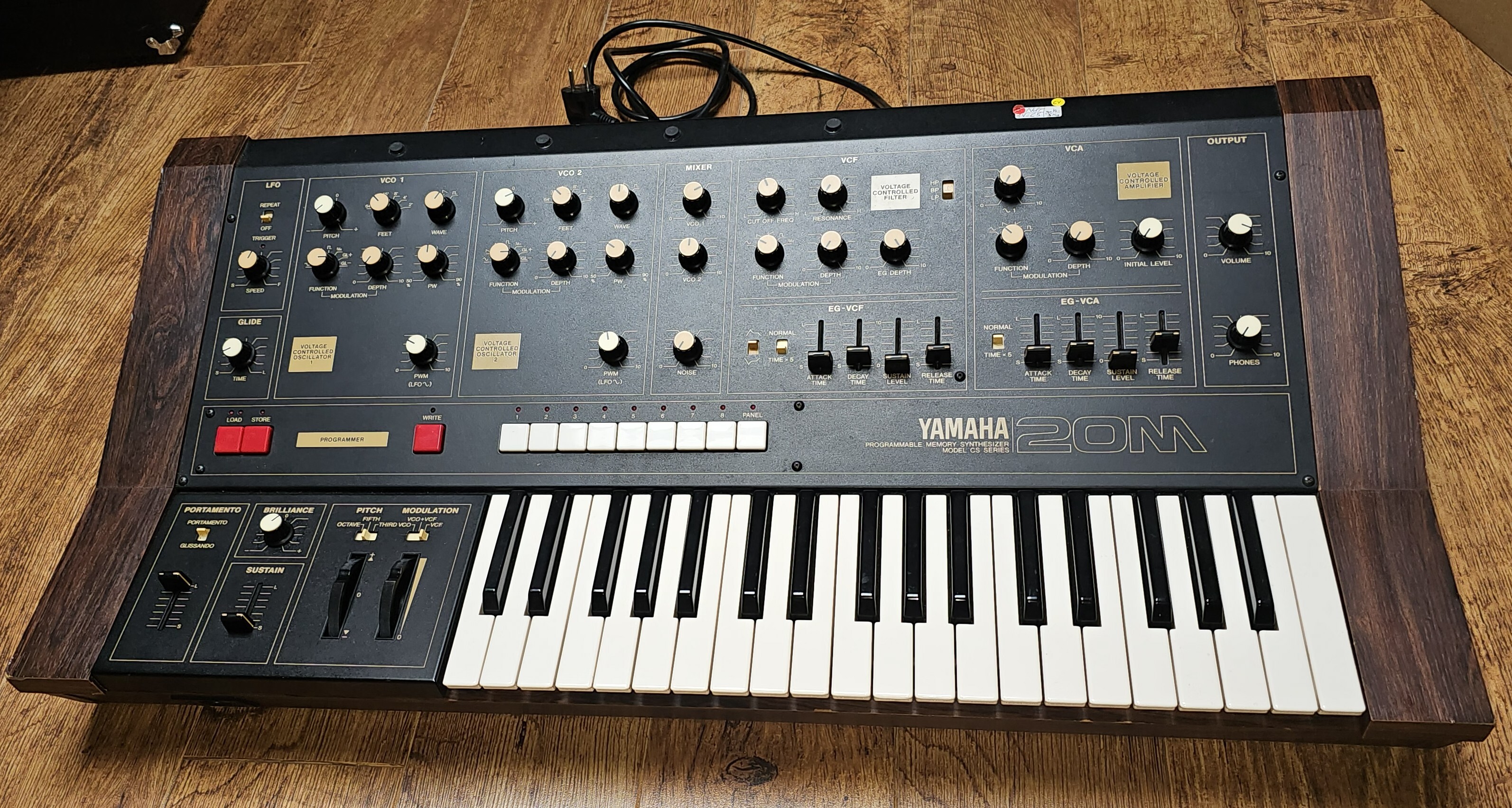 Yamaha CS20M