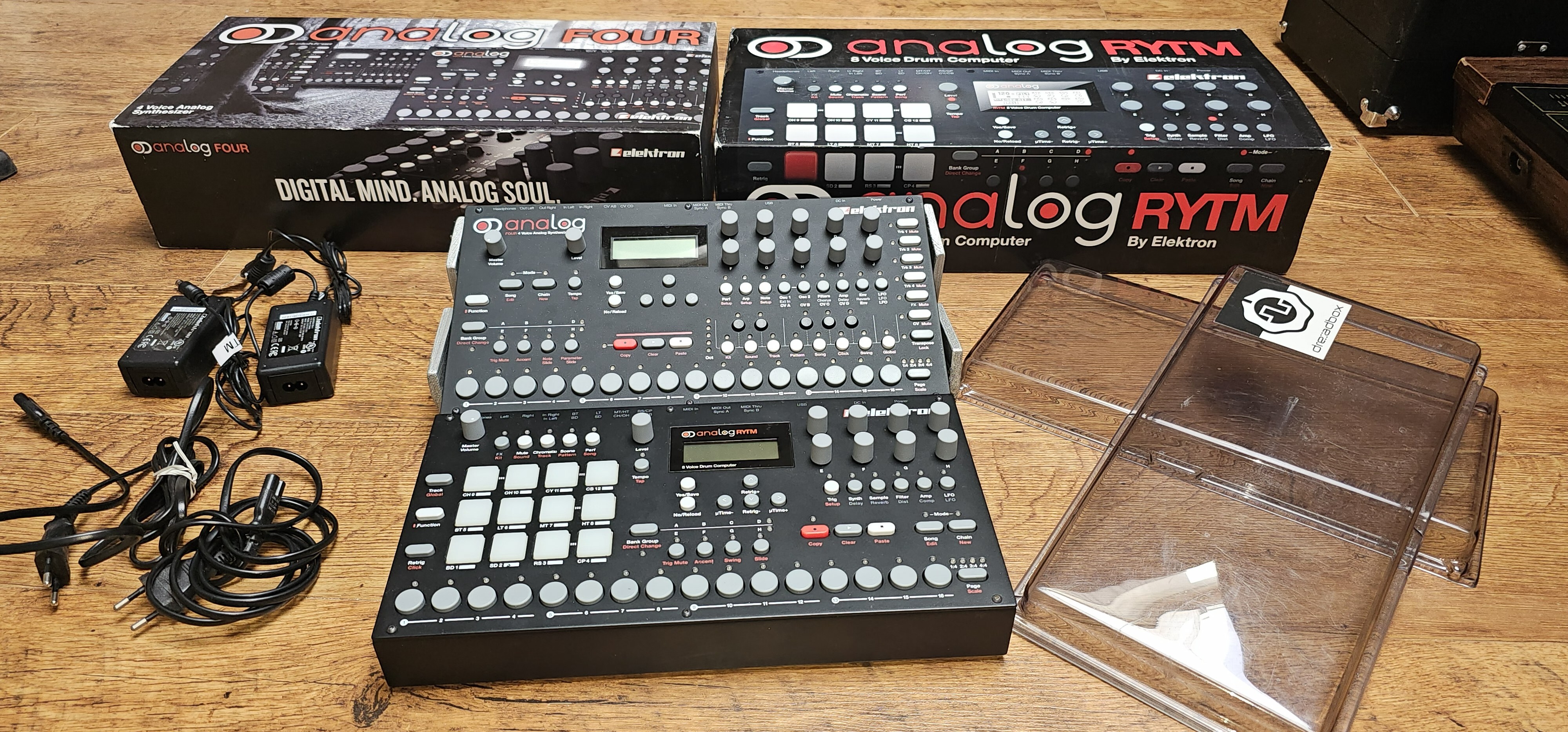 Elektron RYTM + Desksaver