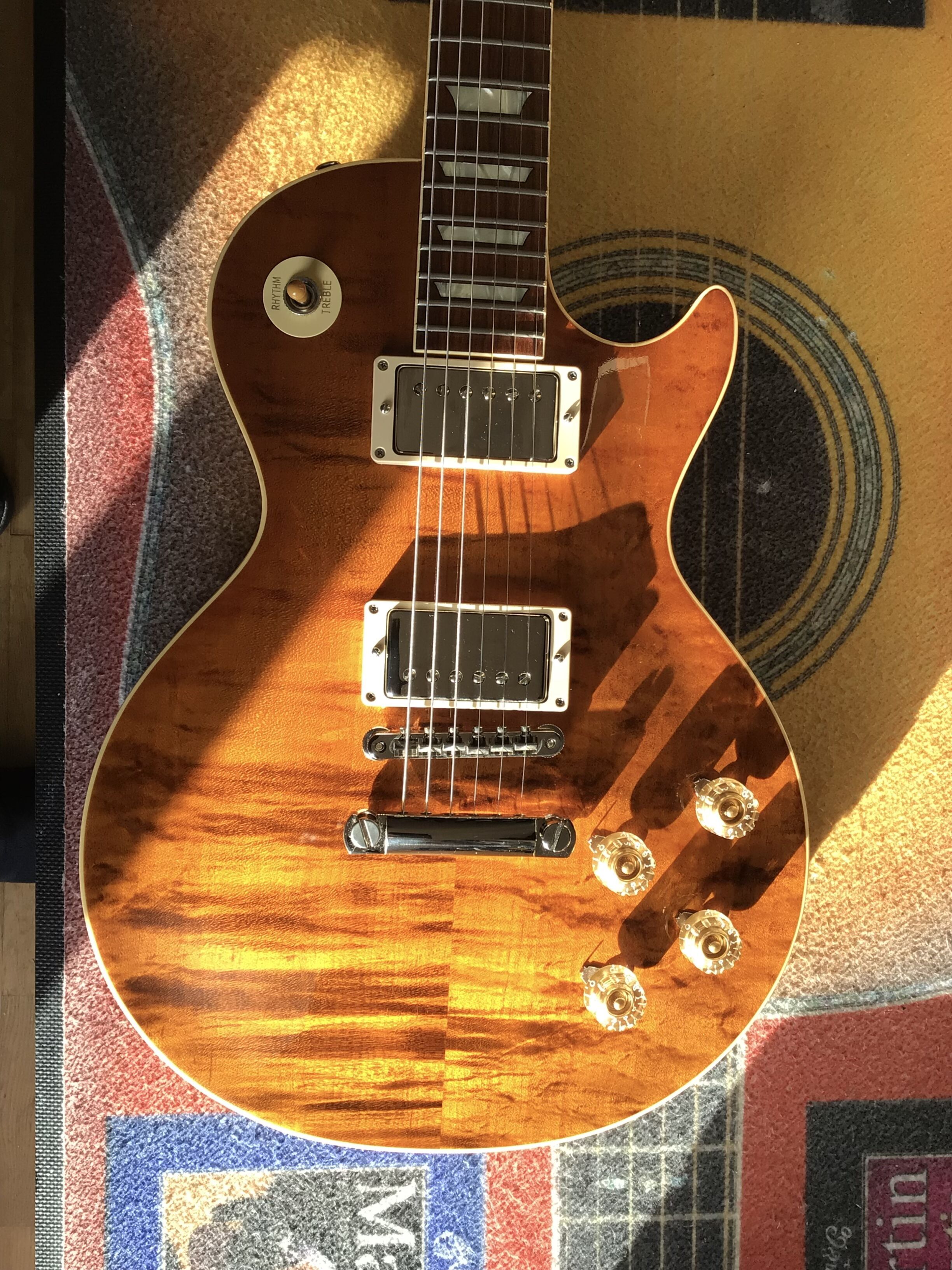 Gibson Les Paul Standard Rock Top Fossilized Flame Limited Edition 100 exemplaires poids 3,75kg table AAA