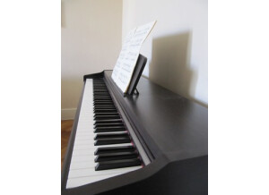 Yamaha CLP-115 (19696)