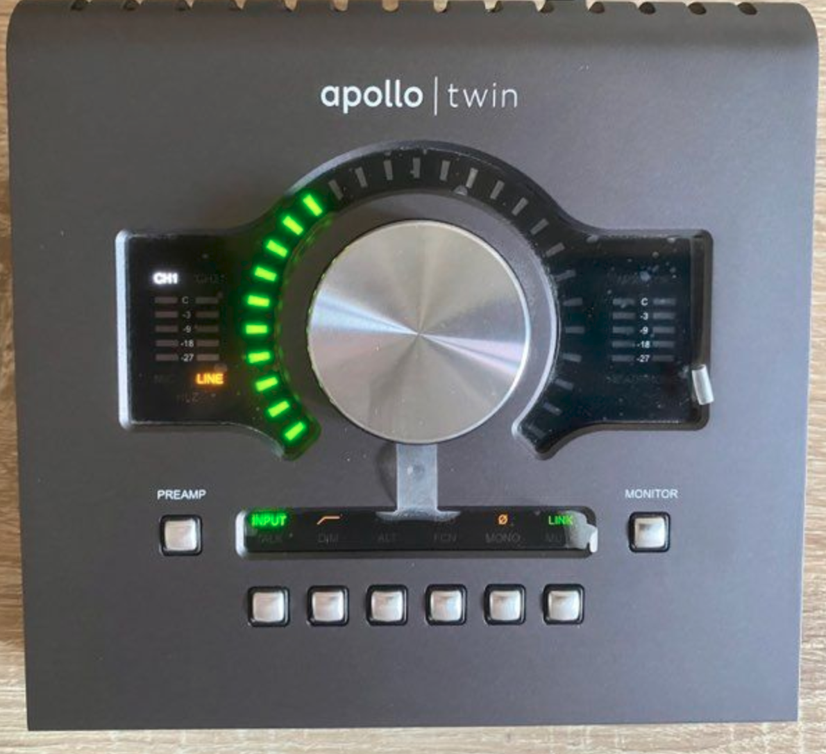 Carte Son UAD Twin Duo thunderbolt MK2 + Cover + adaptateur usb-C + Cable thunderbolt 2