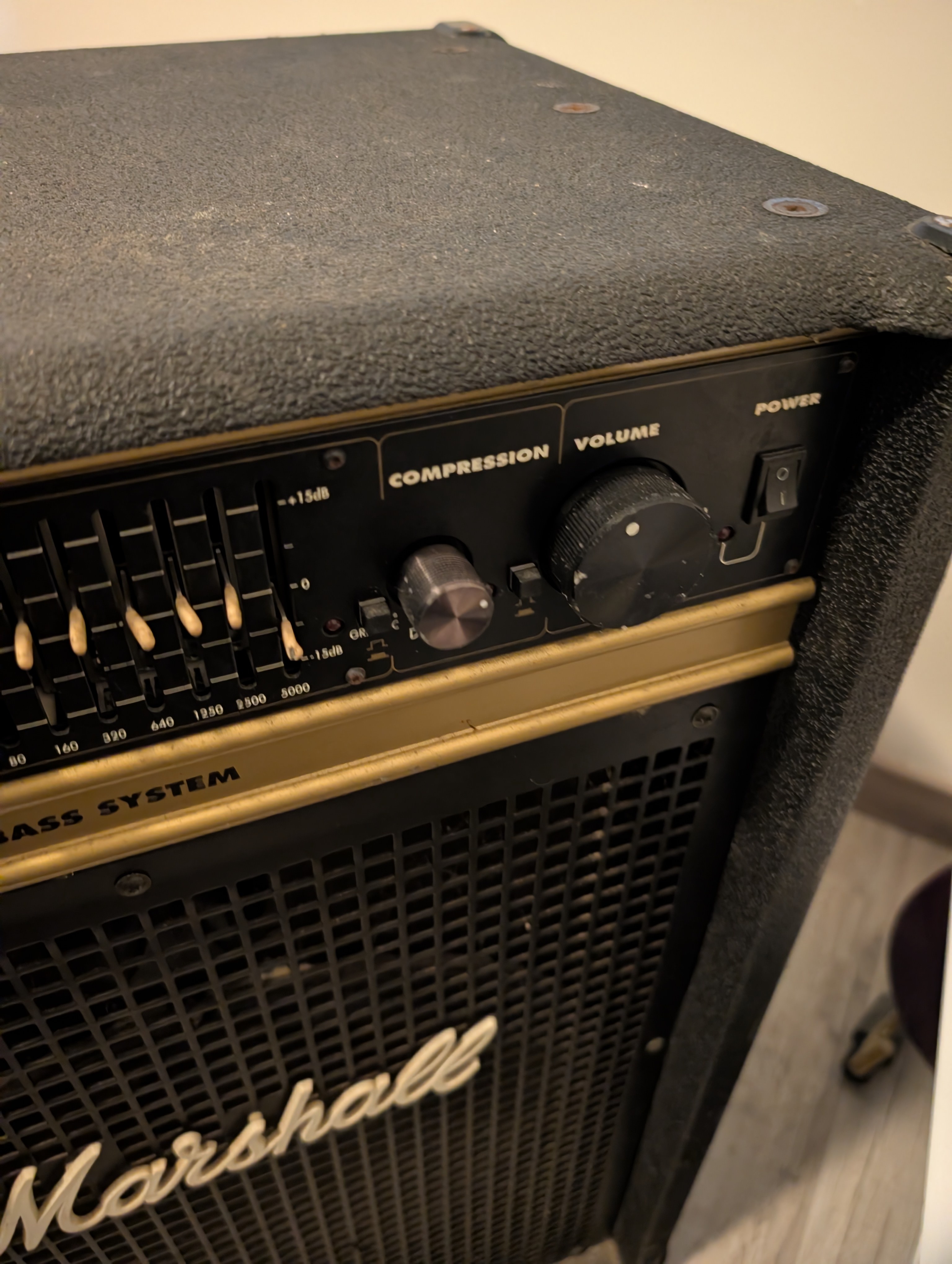 Marshall DBS 72115 (22284)