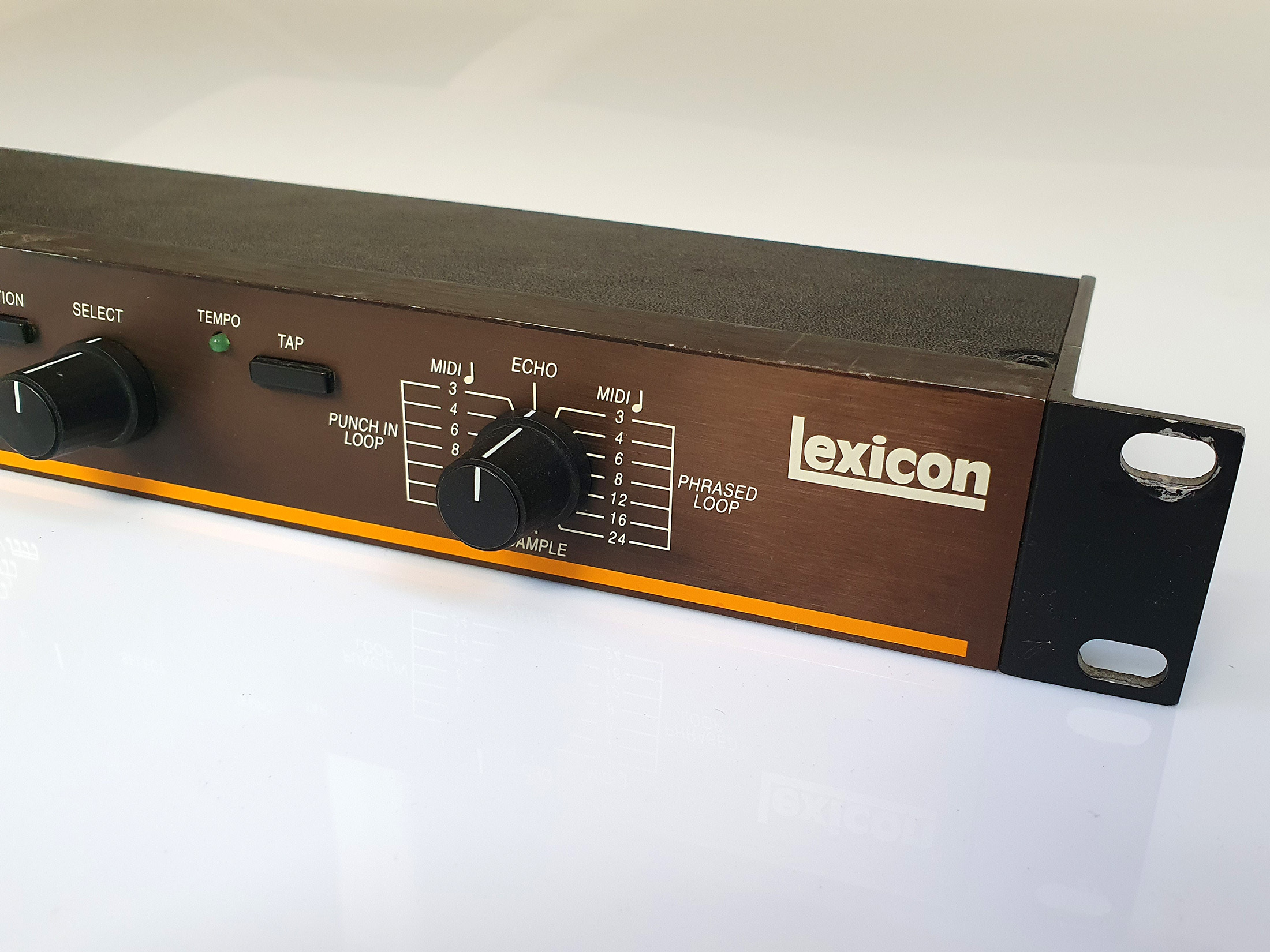 Lexicon 04