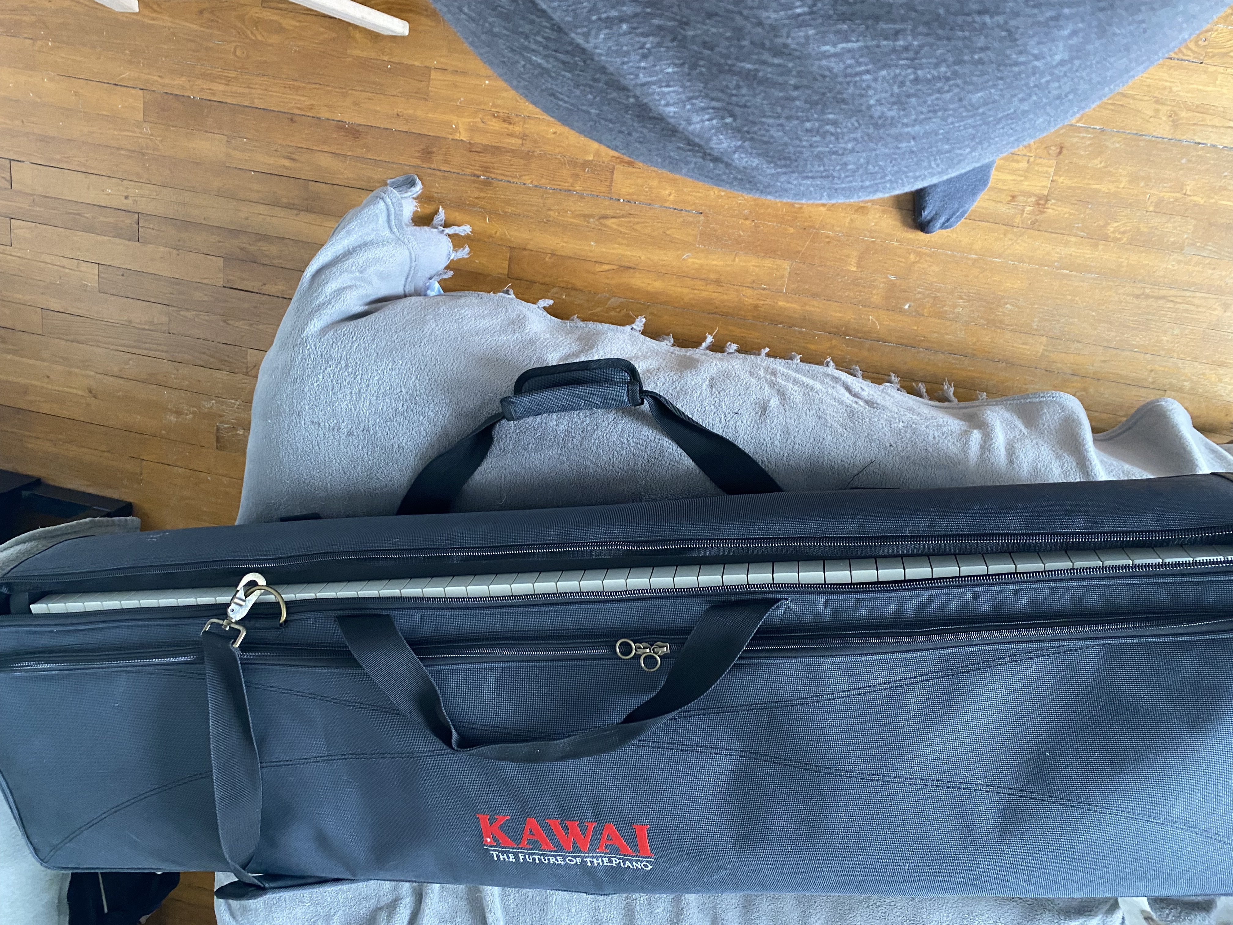 Vends Roland fpe50 avec housse Kawai