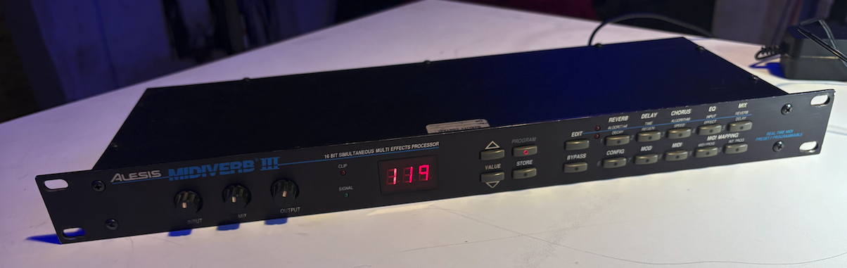 Alesis Midiverb 3