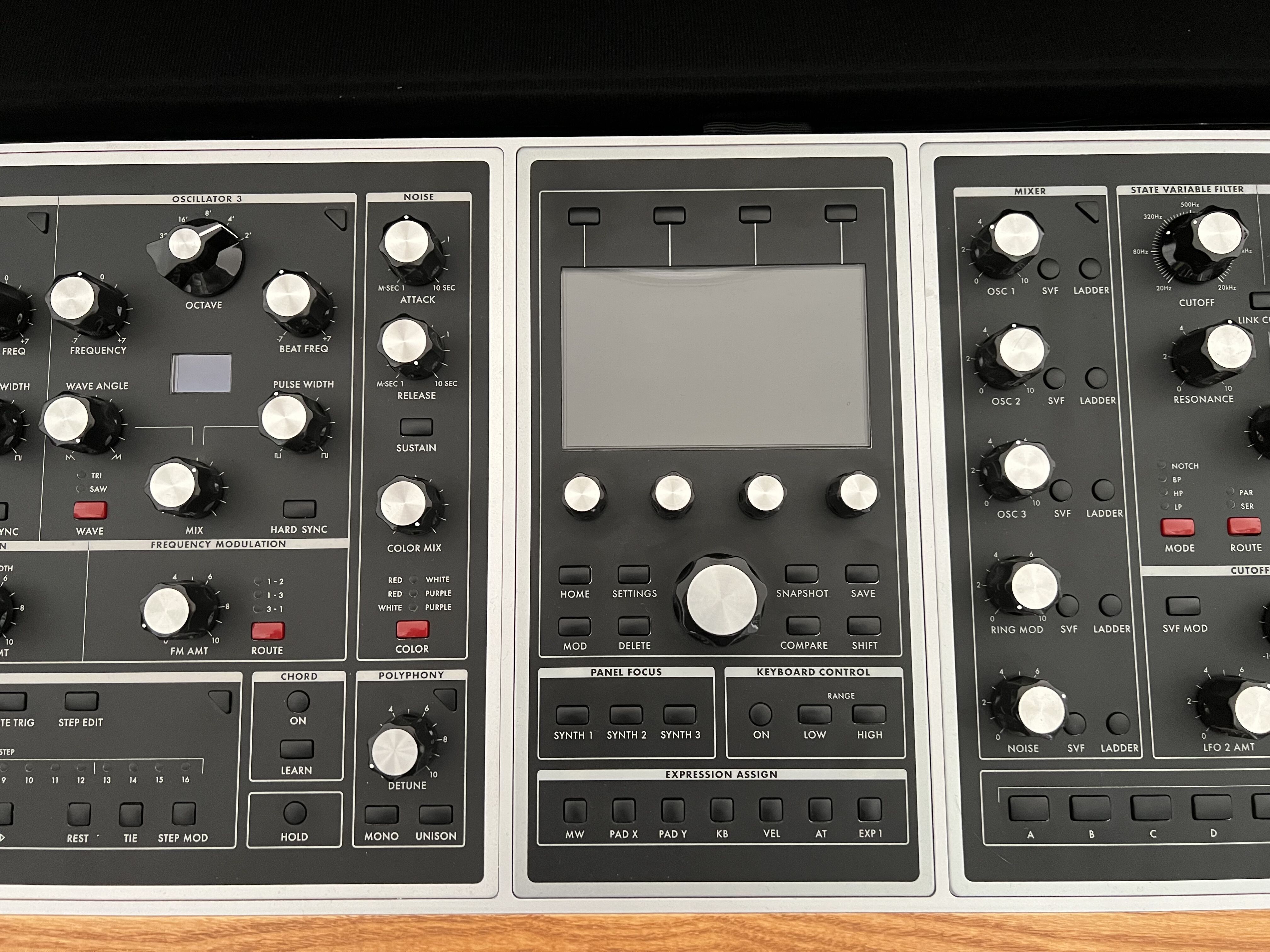 Moog Music Moog One 16 (891)