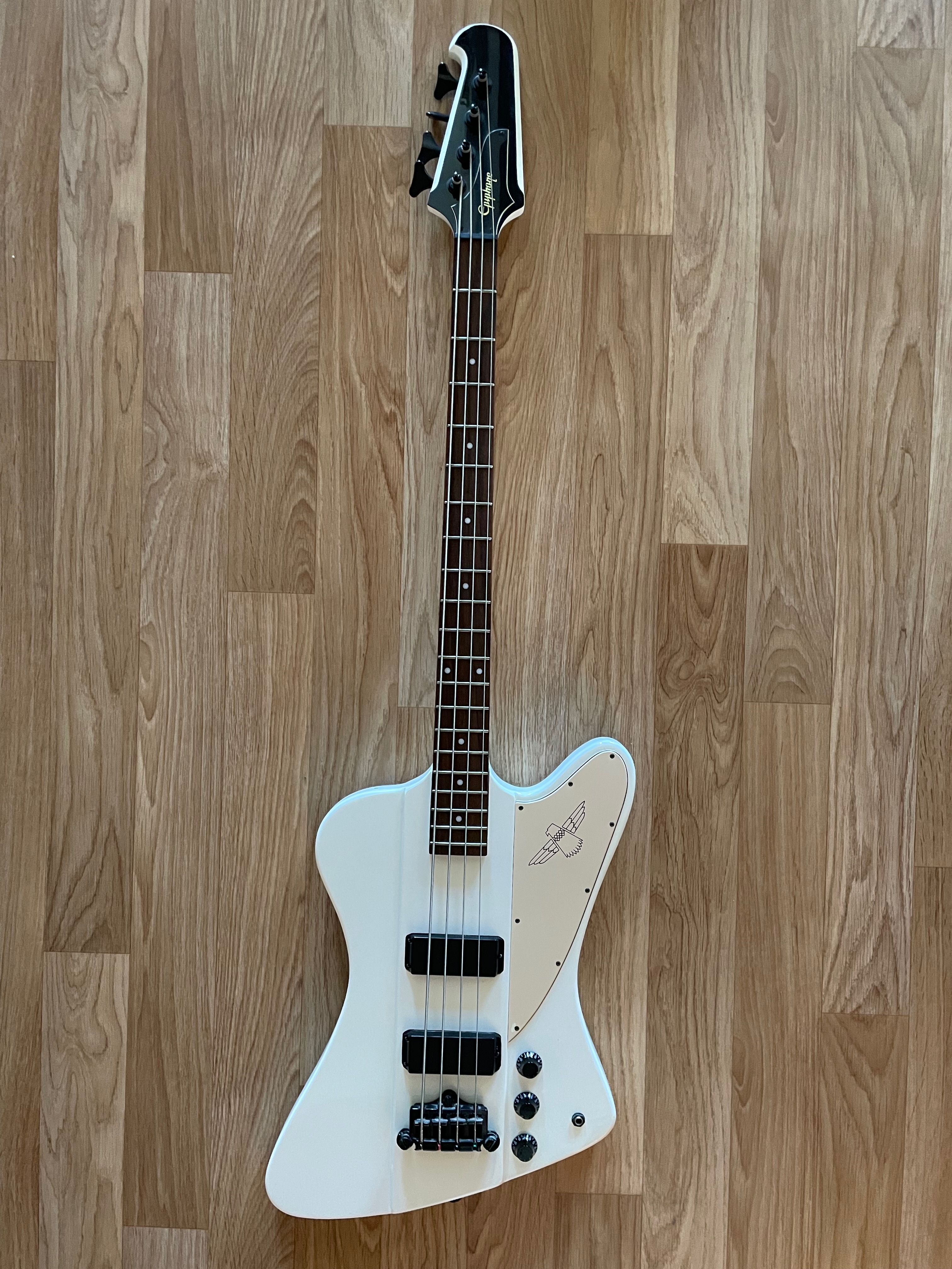 Vends Basse Epiphone Thunderbird-IV Alpine White