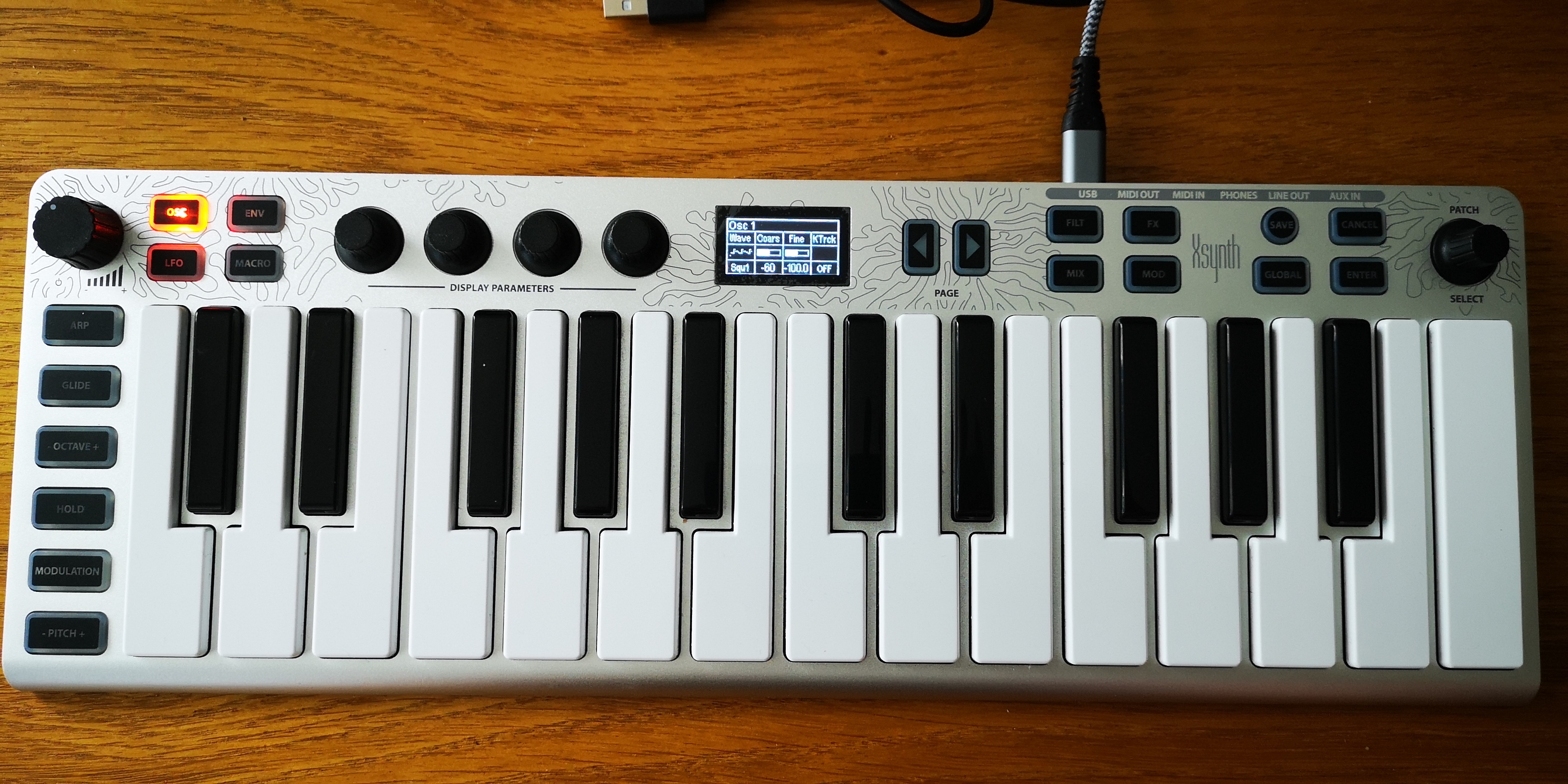 ESI Xsynth (84028)