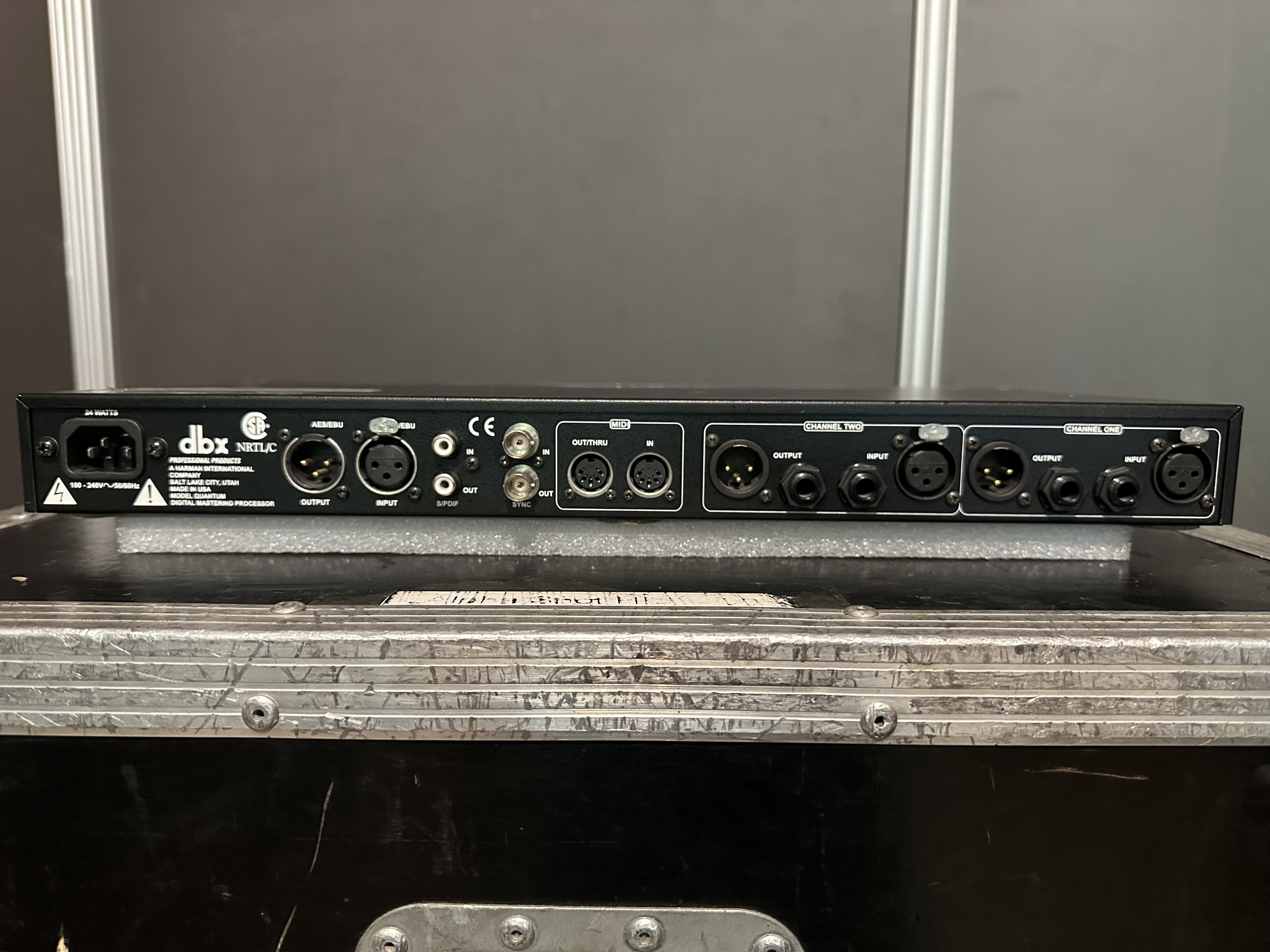 dbx Quantum (26743)
